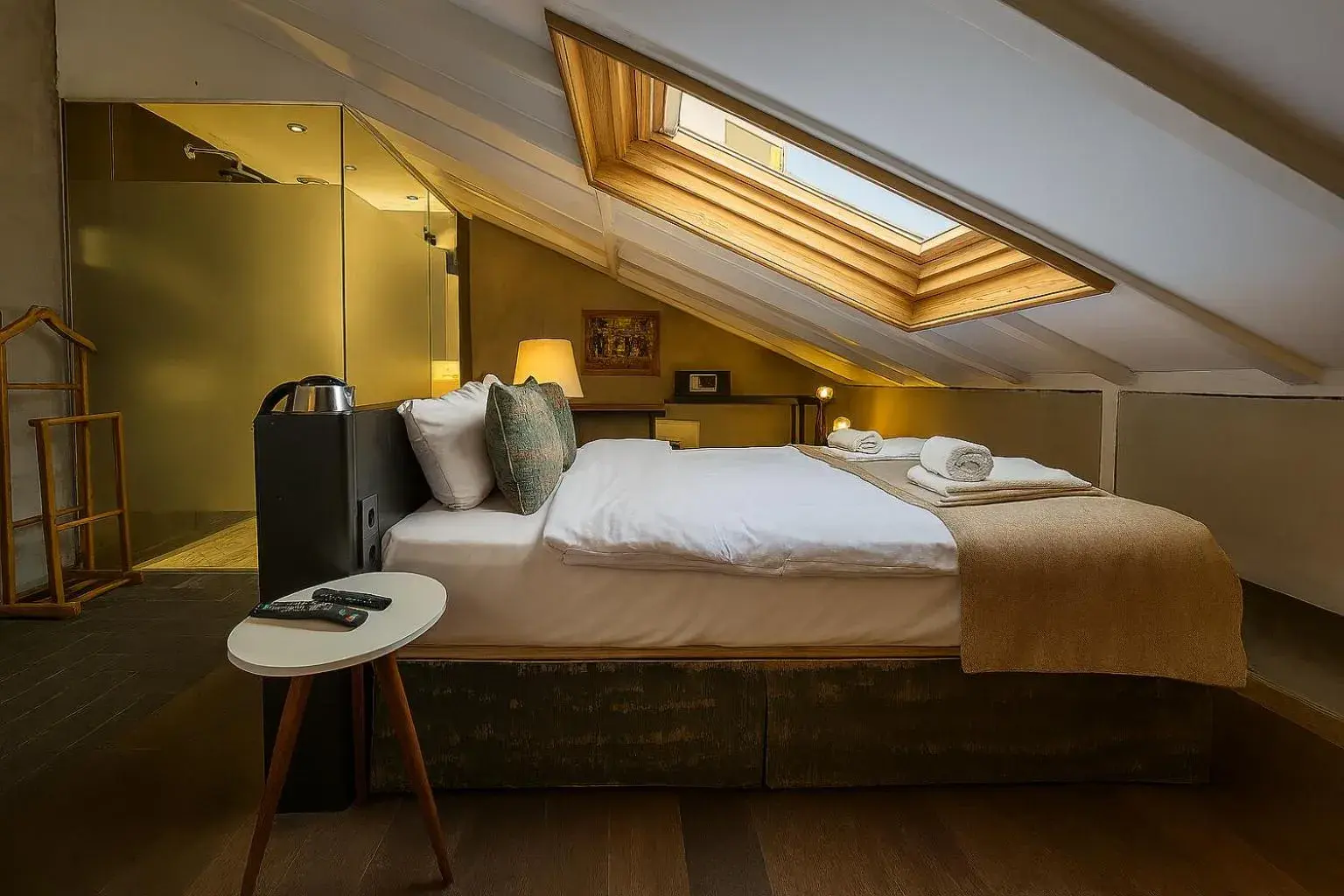 Bed in Aleksandr Pera Hotel Bed in Aleksandr Pera Hotel