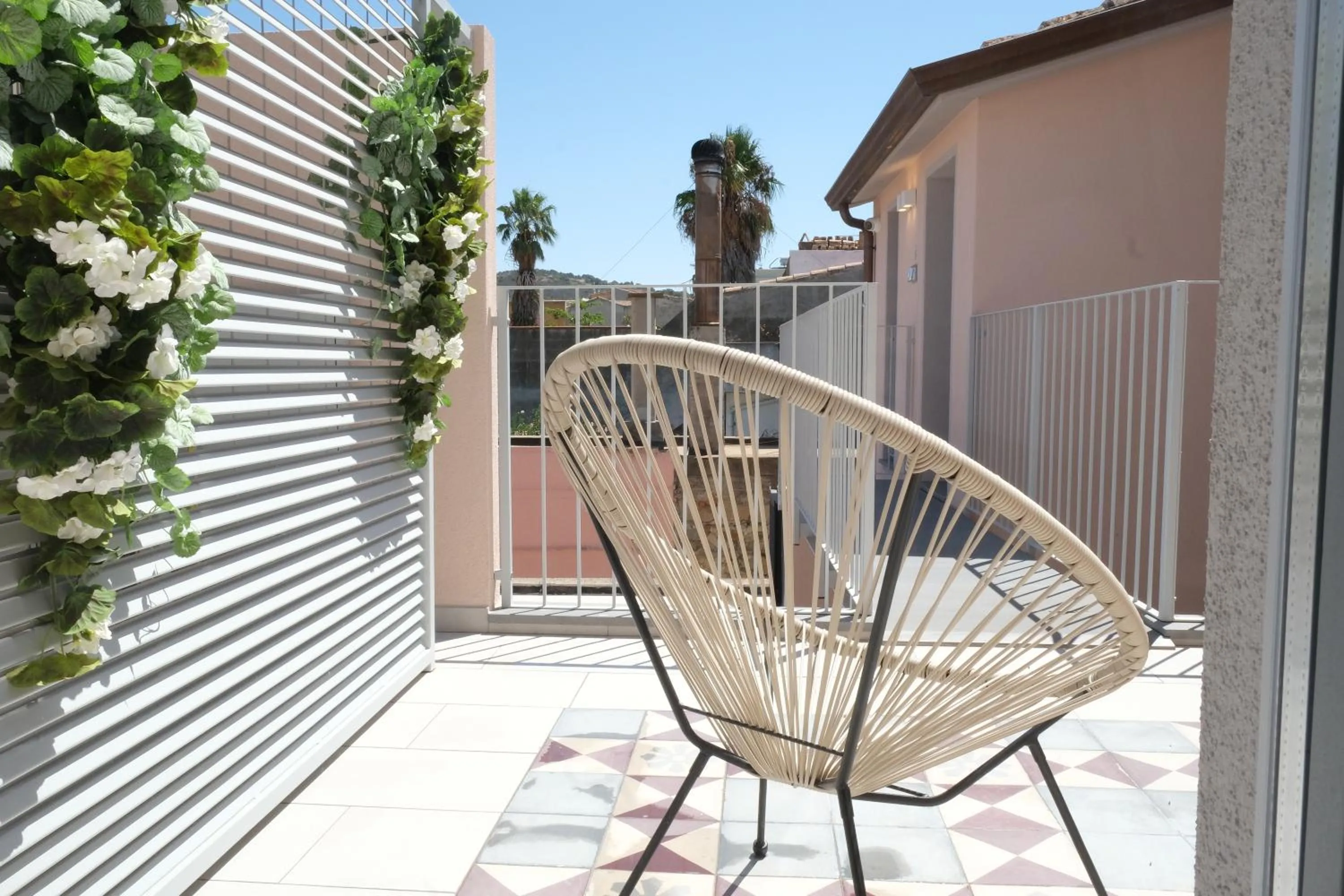 Balcony/Terrace in TANIT ROOMS & SPA