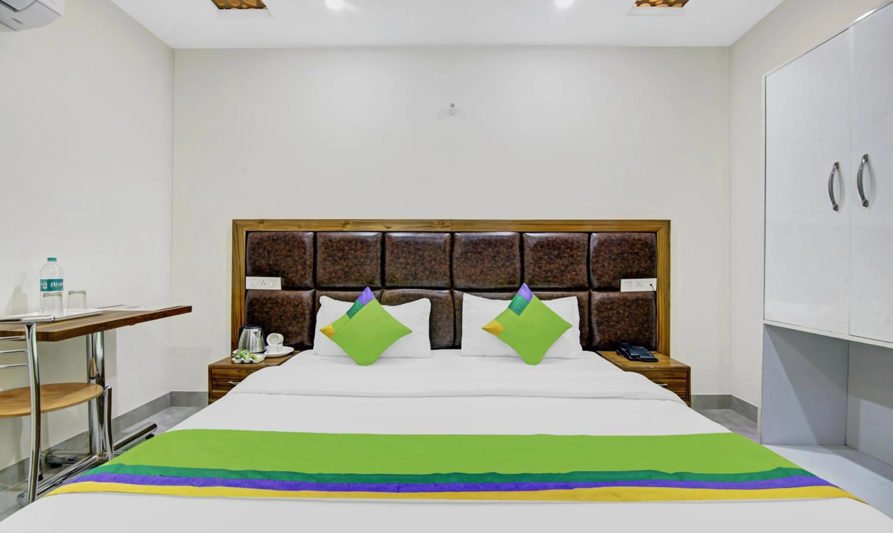 Bed in Hotel Royal Salute Near Bus Stand Zirakpur Chandigarh