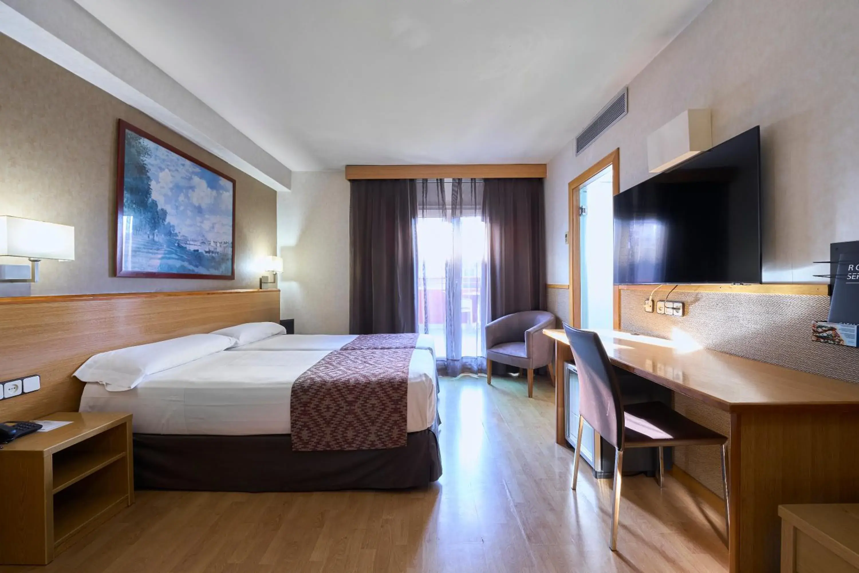 Double or Twin Room with Terrace in Catalonia Park Güell Double or Twin Room with Terrace in Catalonia Park Güell