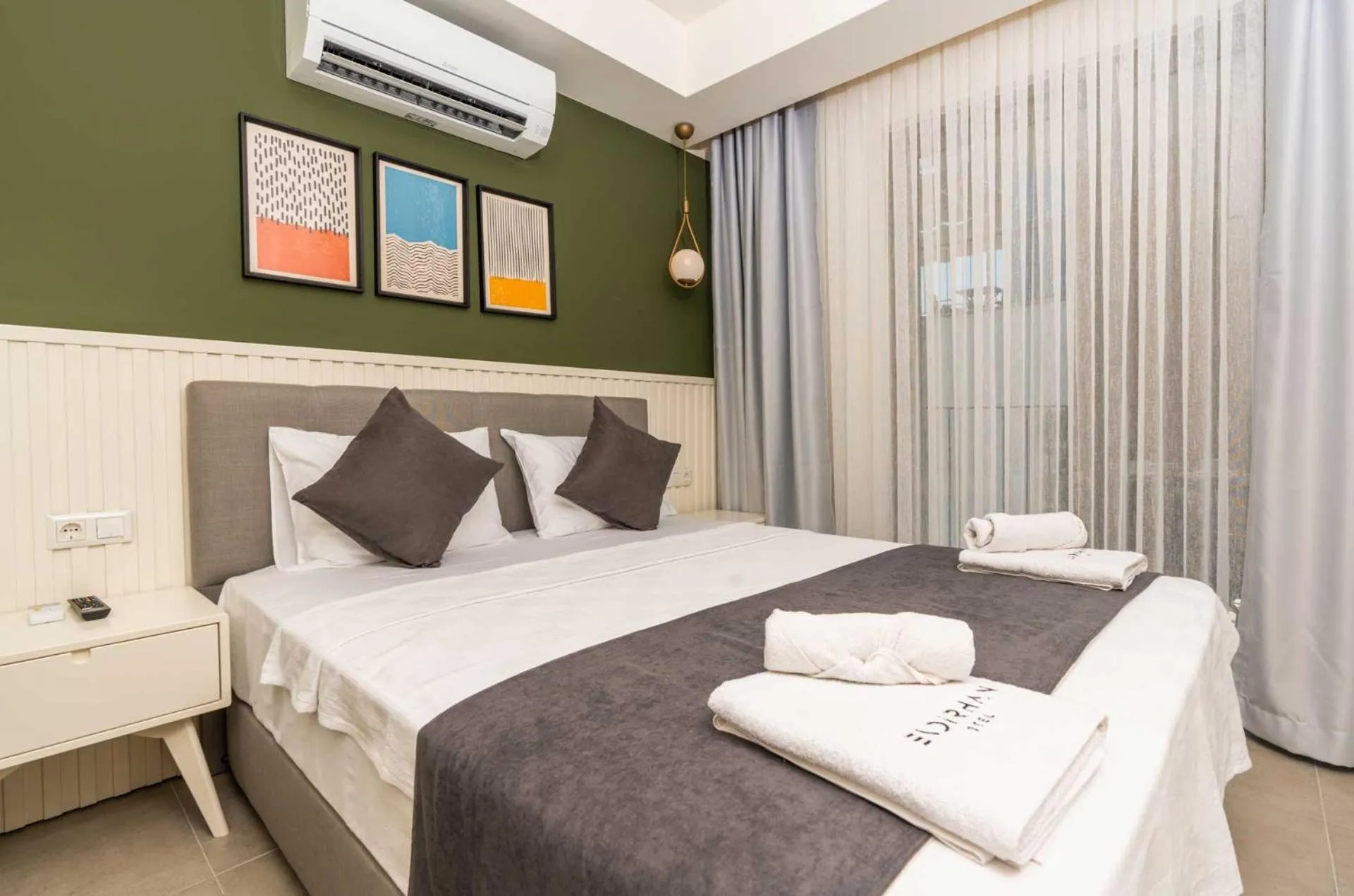 Bed in KAŞ EVDERHAN