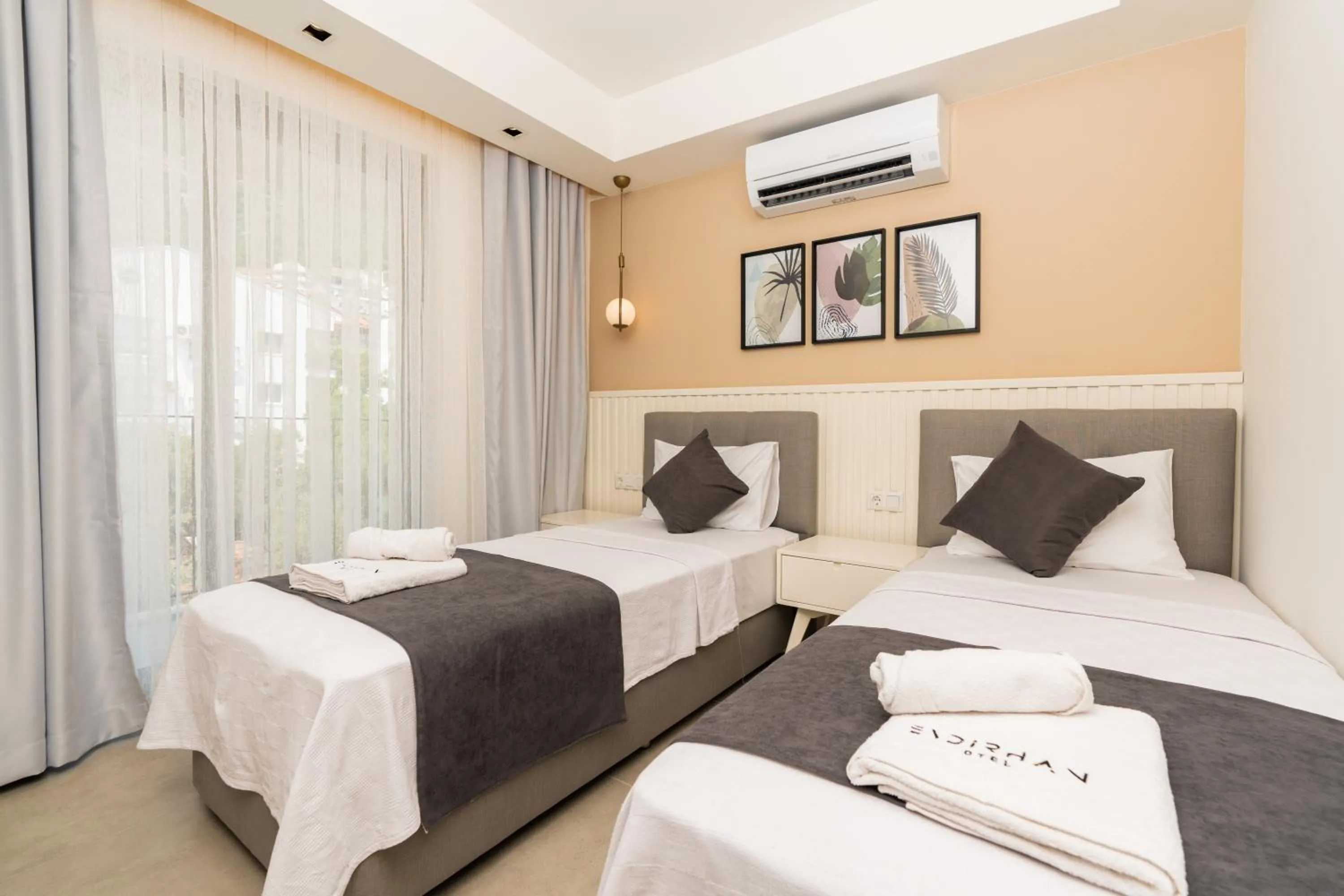 Bed in KAŞ EVDERHAN