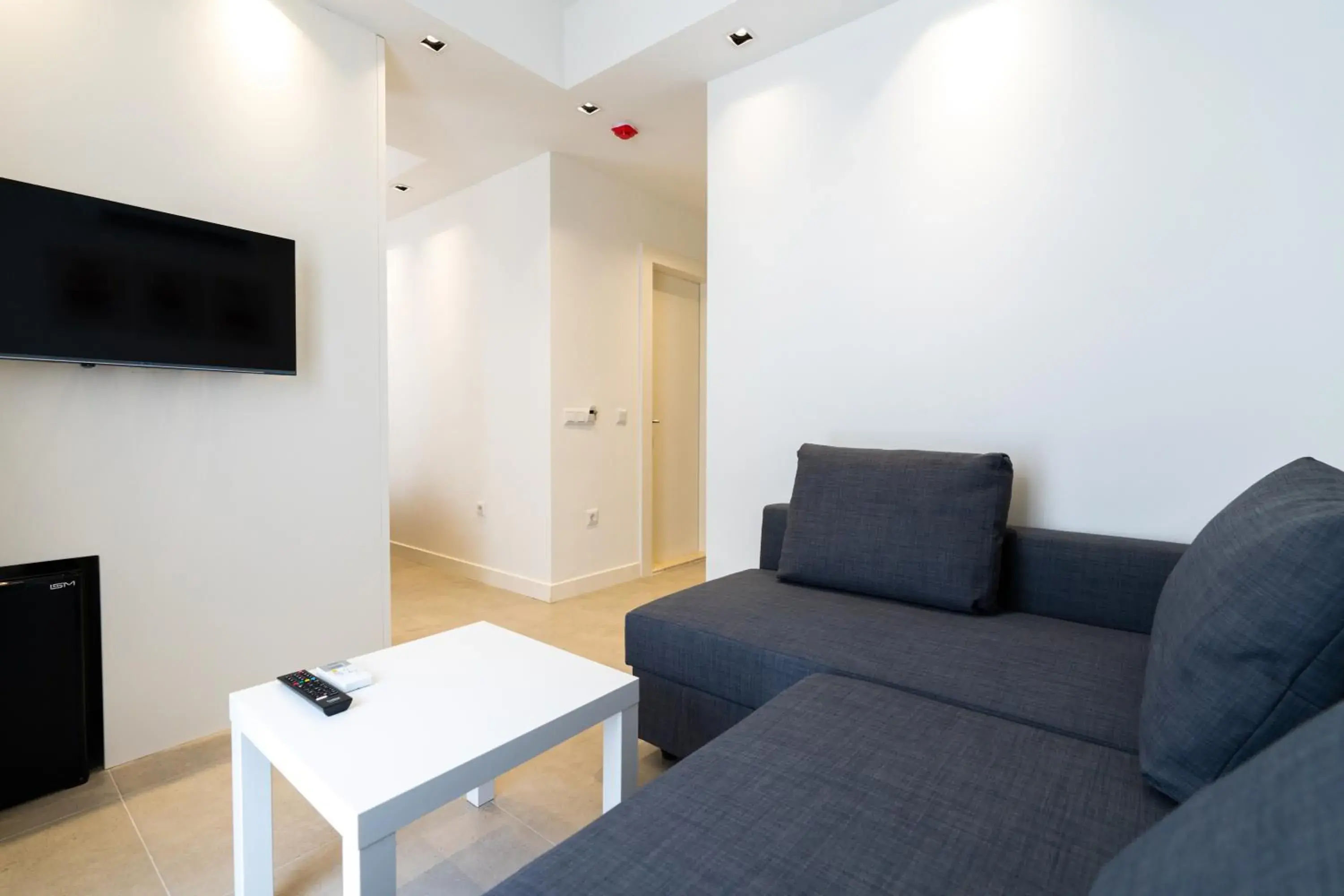 KAŞ EVDERHAN KAŞ EVDERHAN