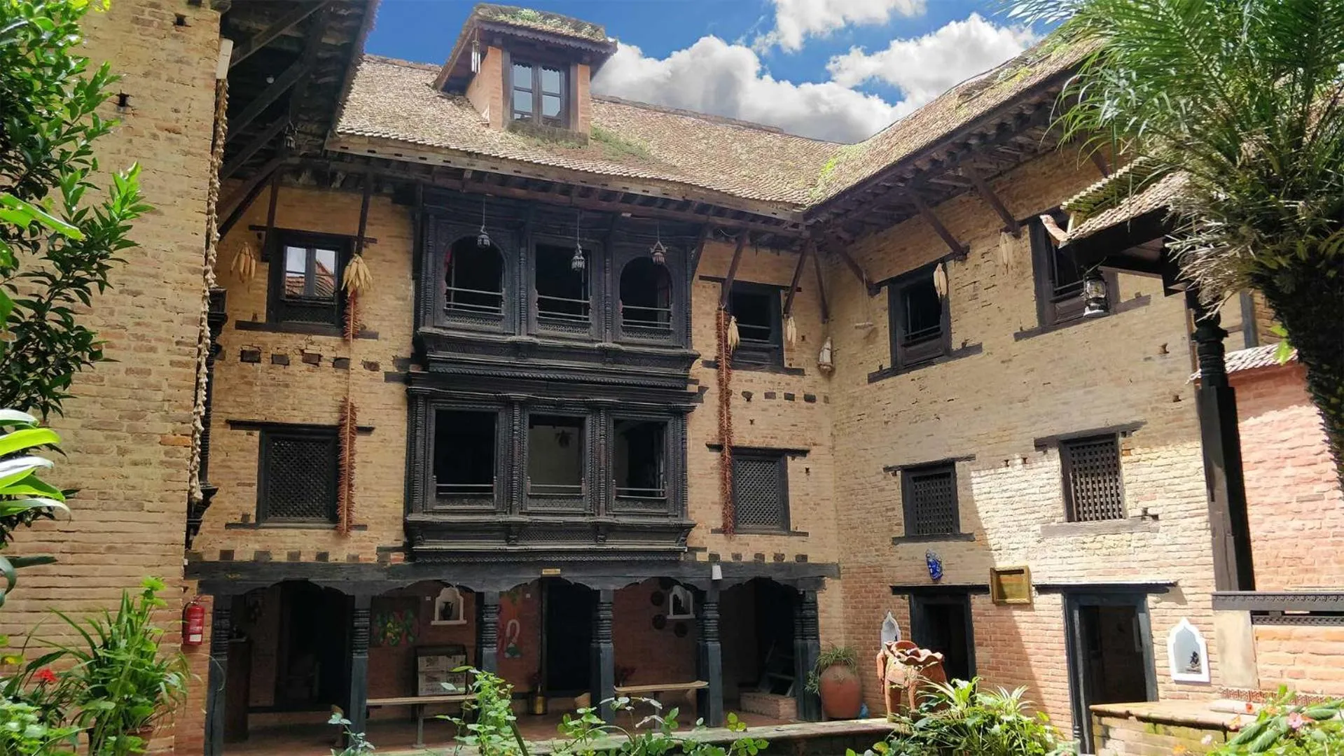 Property building in Newa Chen Historic House UNESCO