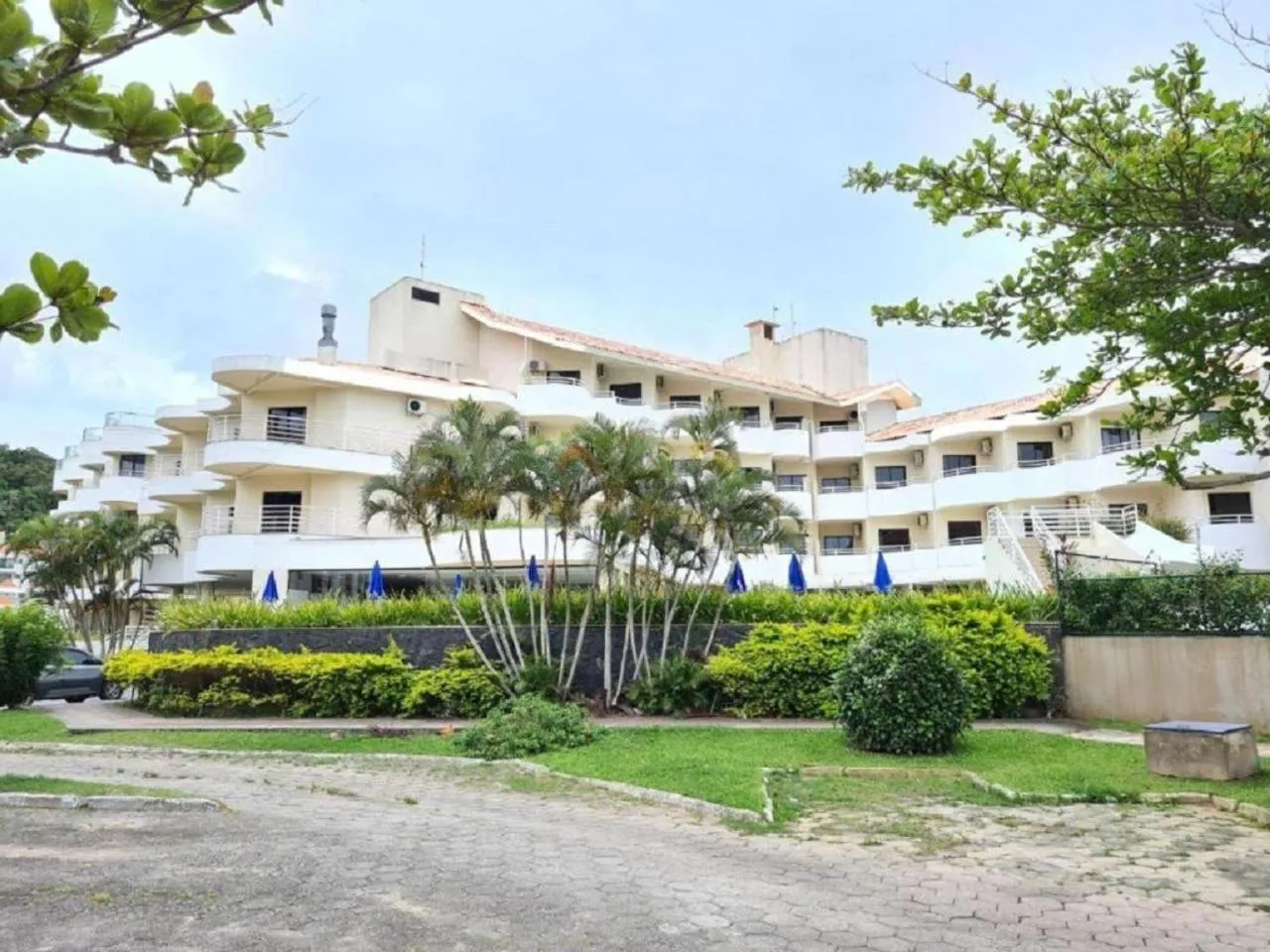Property building in Lindo apartamento na praia brava