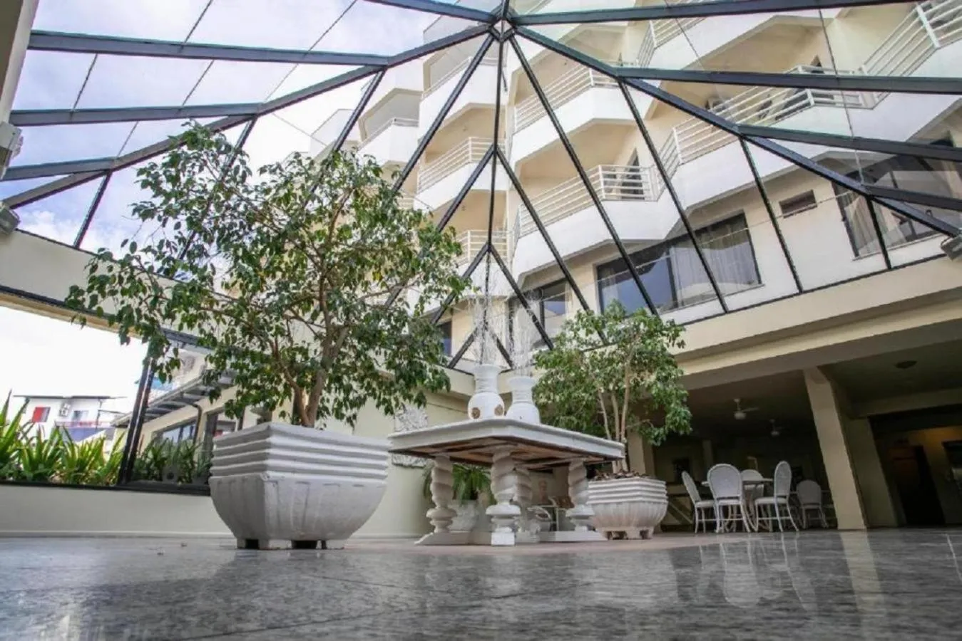 Patio in Lindo apartamento na praia brava
