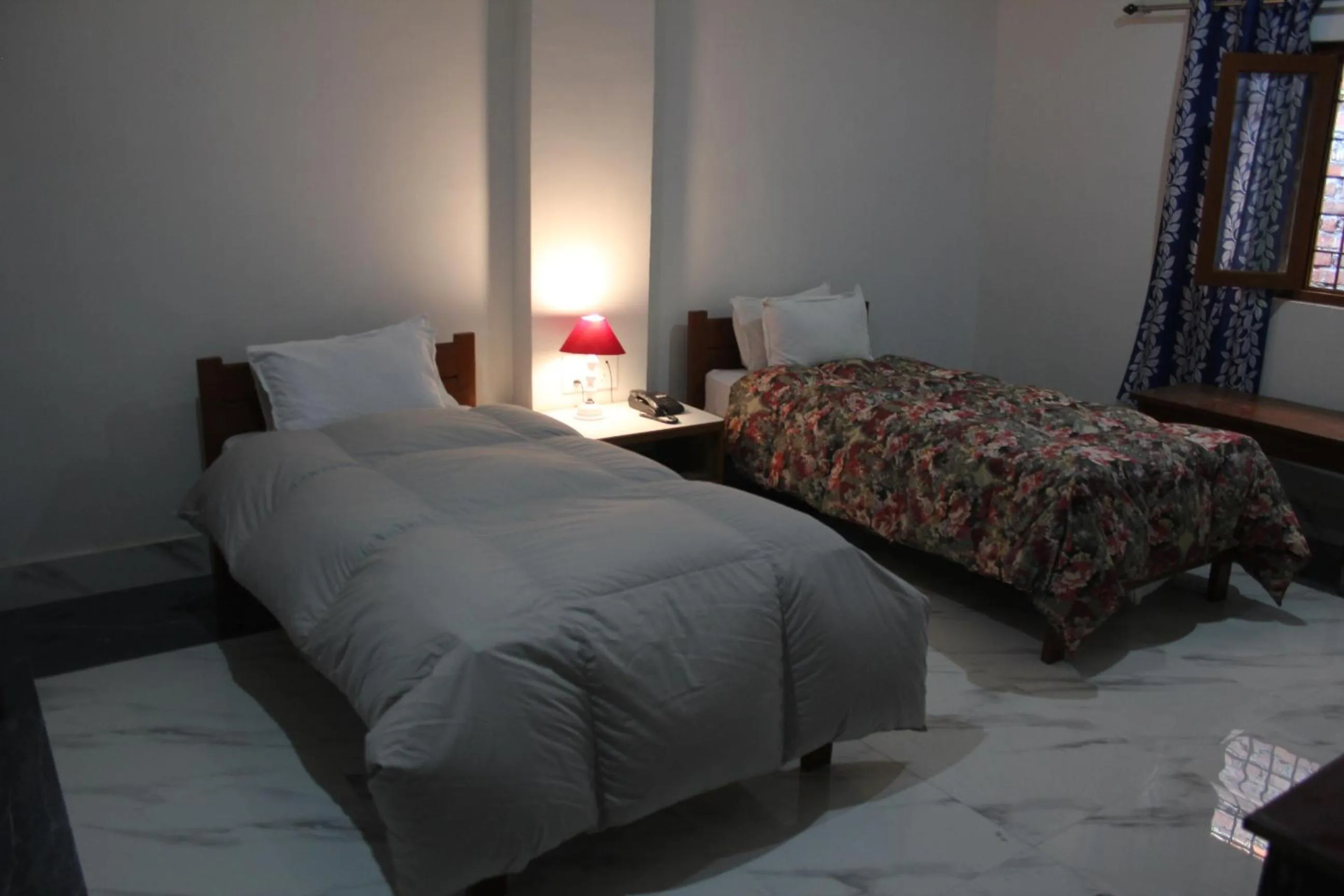 Bed in HOTEL BODHGAYA INN