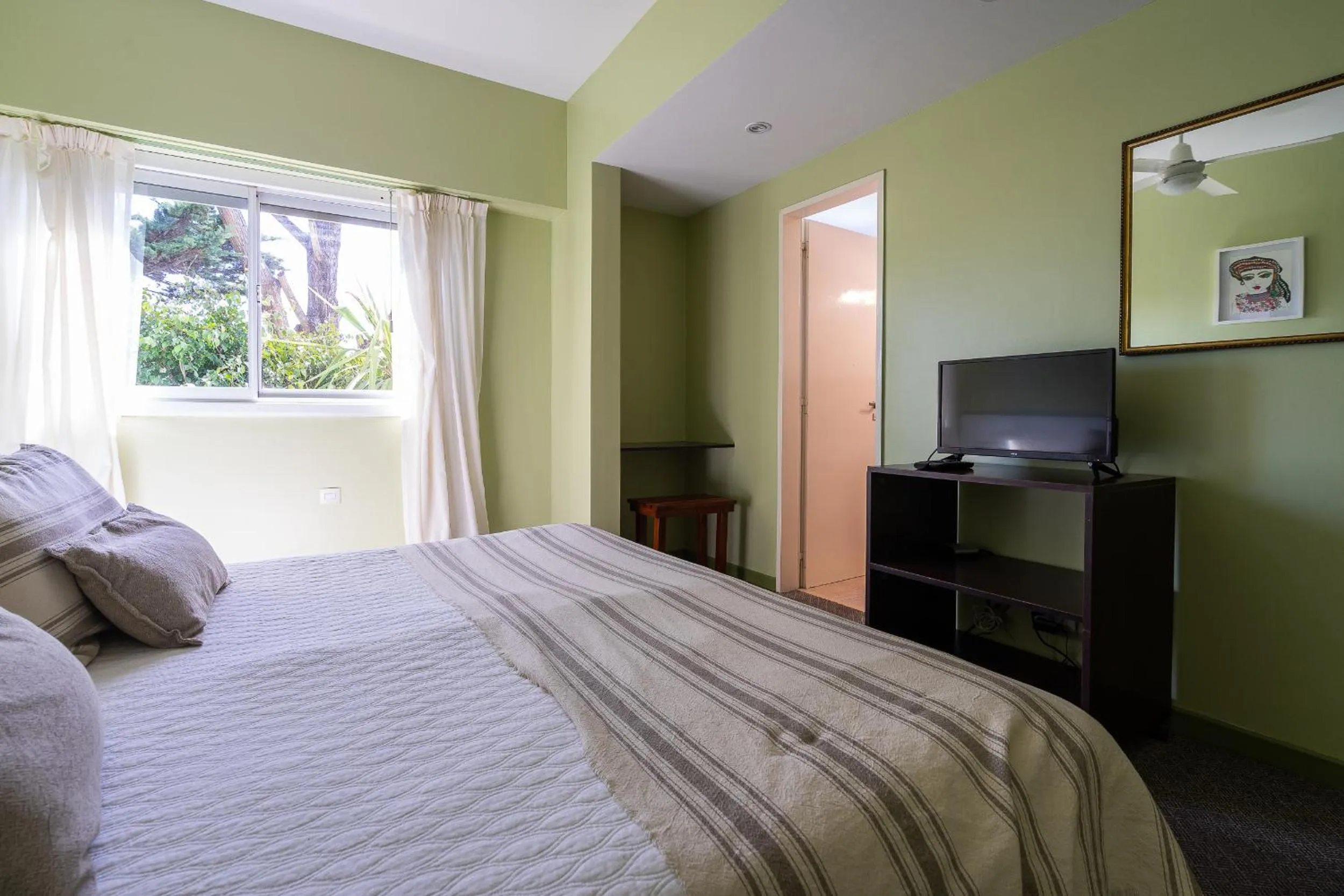 Bed in Hotel Arte del Rey