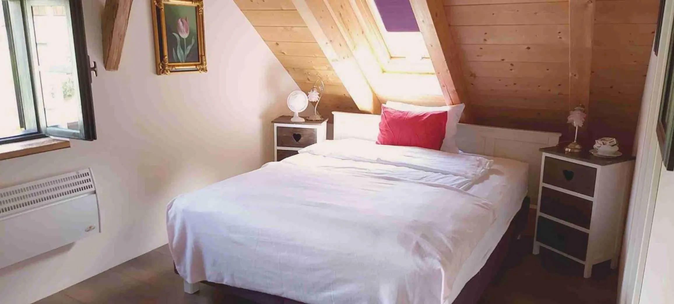 Photo of the whole room, Bed in Heuholzmühle Privatzimmer