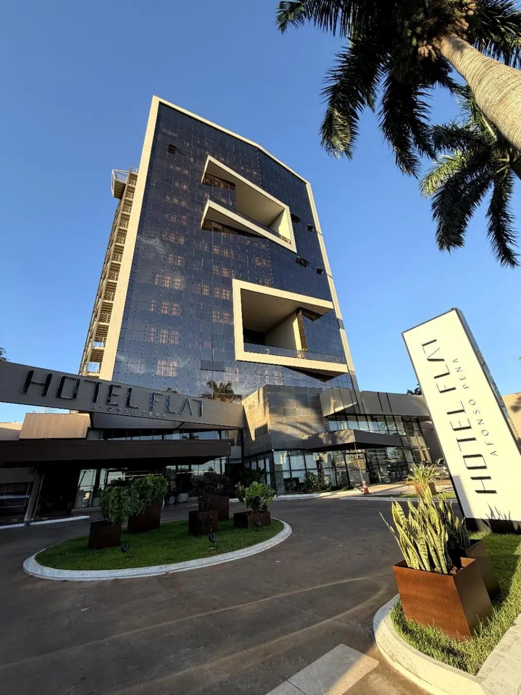 Facade/entrance in Hotel Flat Afonso Pena e Centro de Convenções Campo Grande