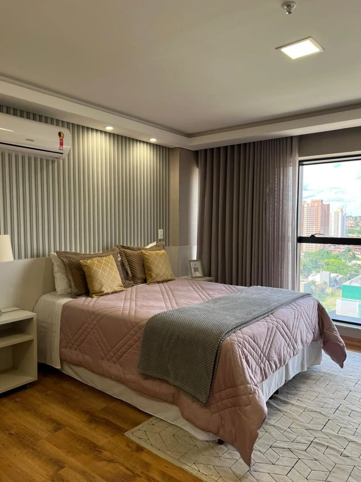 Bedroom, Bed in Hotel Flat Afonso Pena e Centro de Convenções Campo Grande