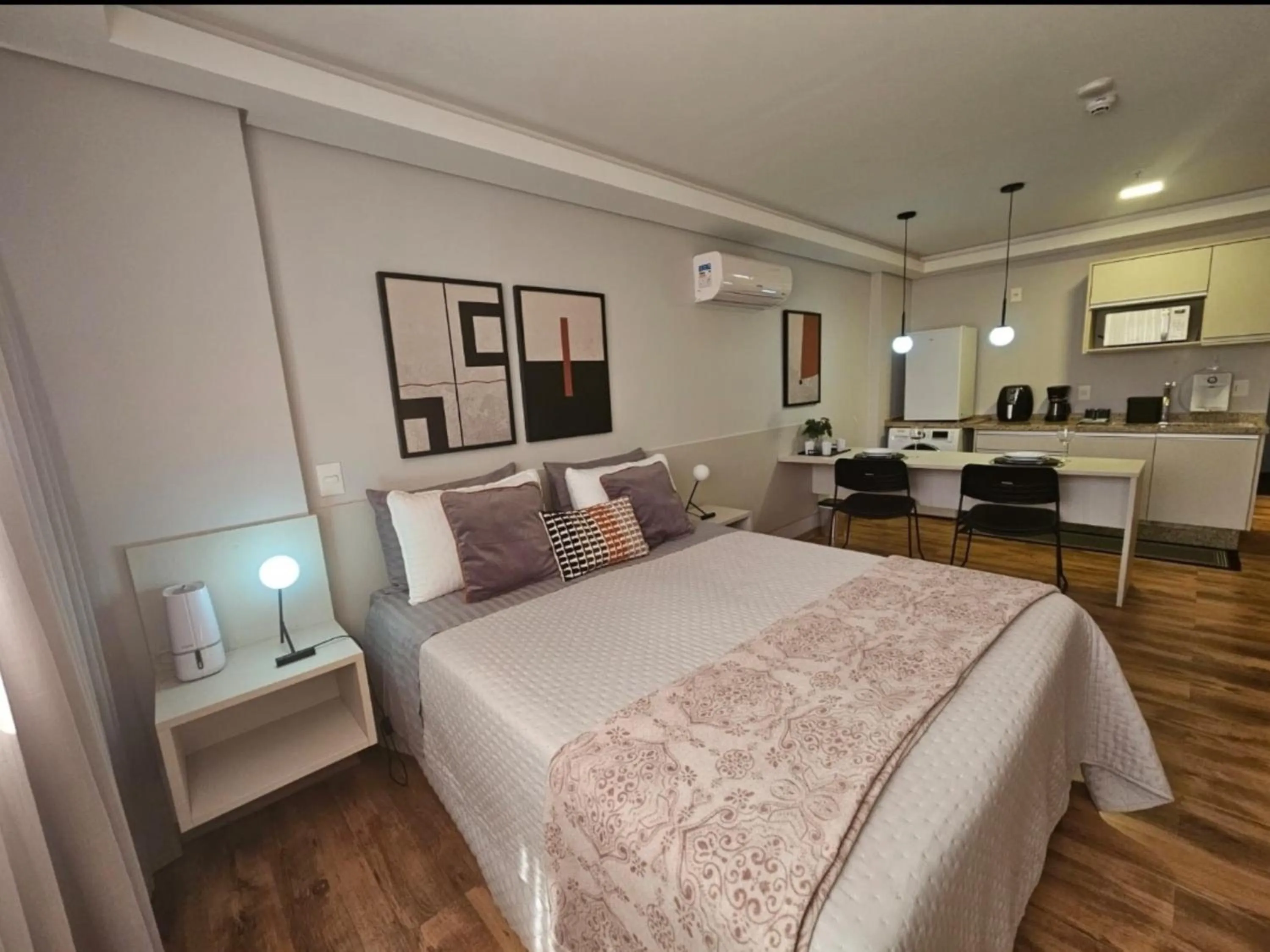 Bedroom, Bed in Hotel Flat Afonso Pena e Centro de Convenções Campo Grande