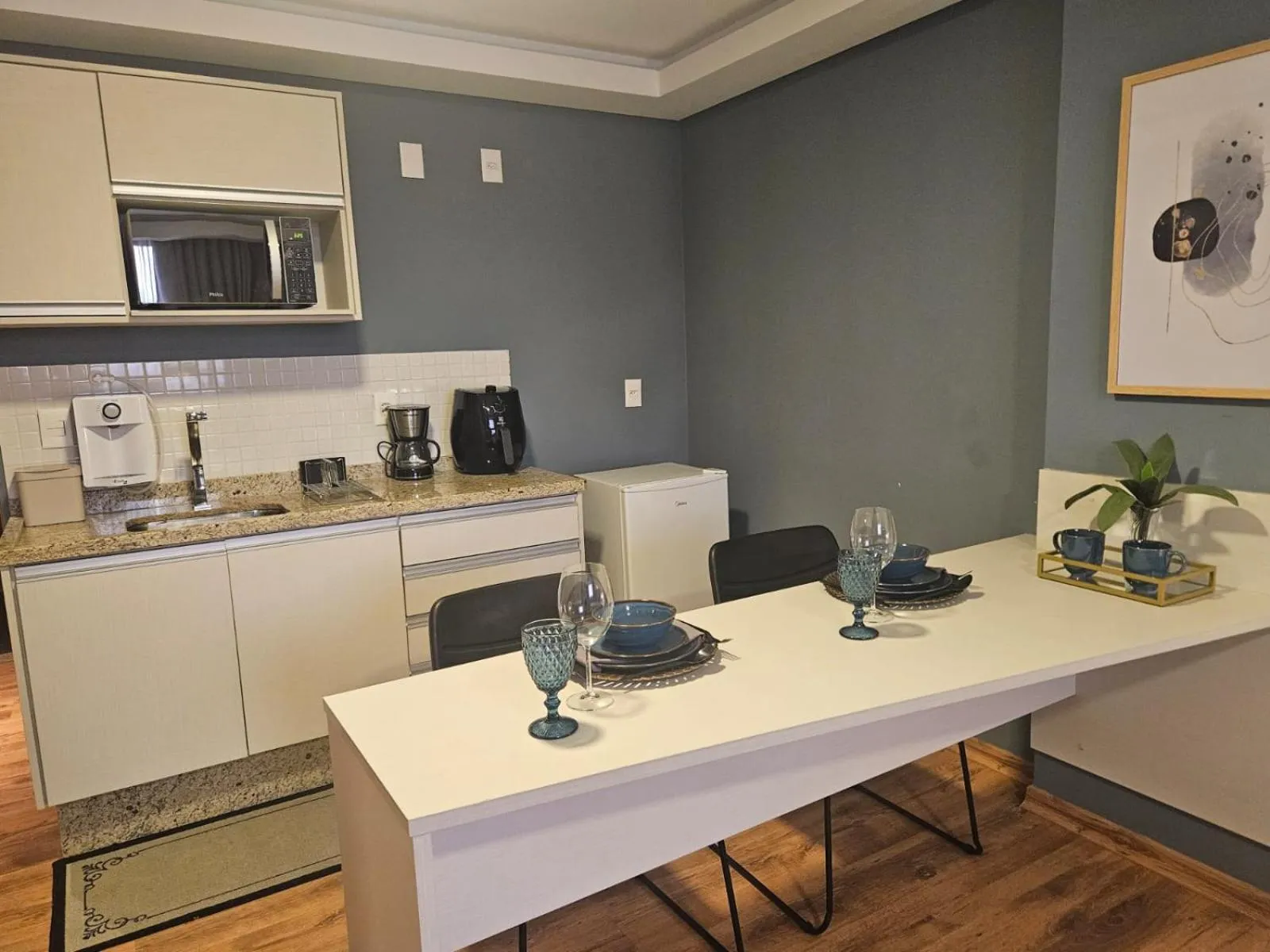 Kitchen or kitchenette in Hotel Flat Afonso Pena e Centro de Convenções Campo Grande