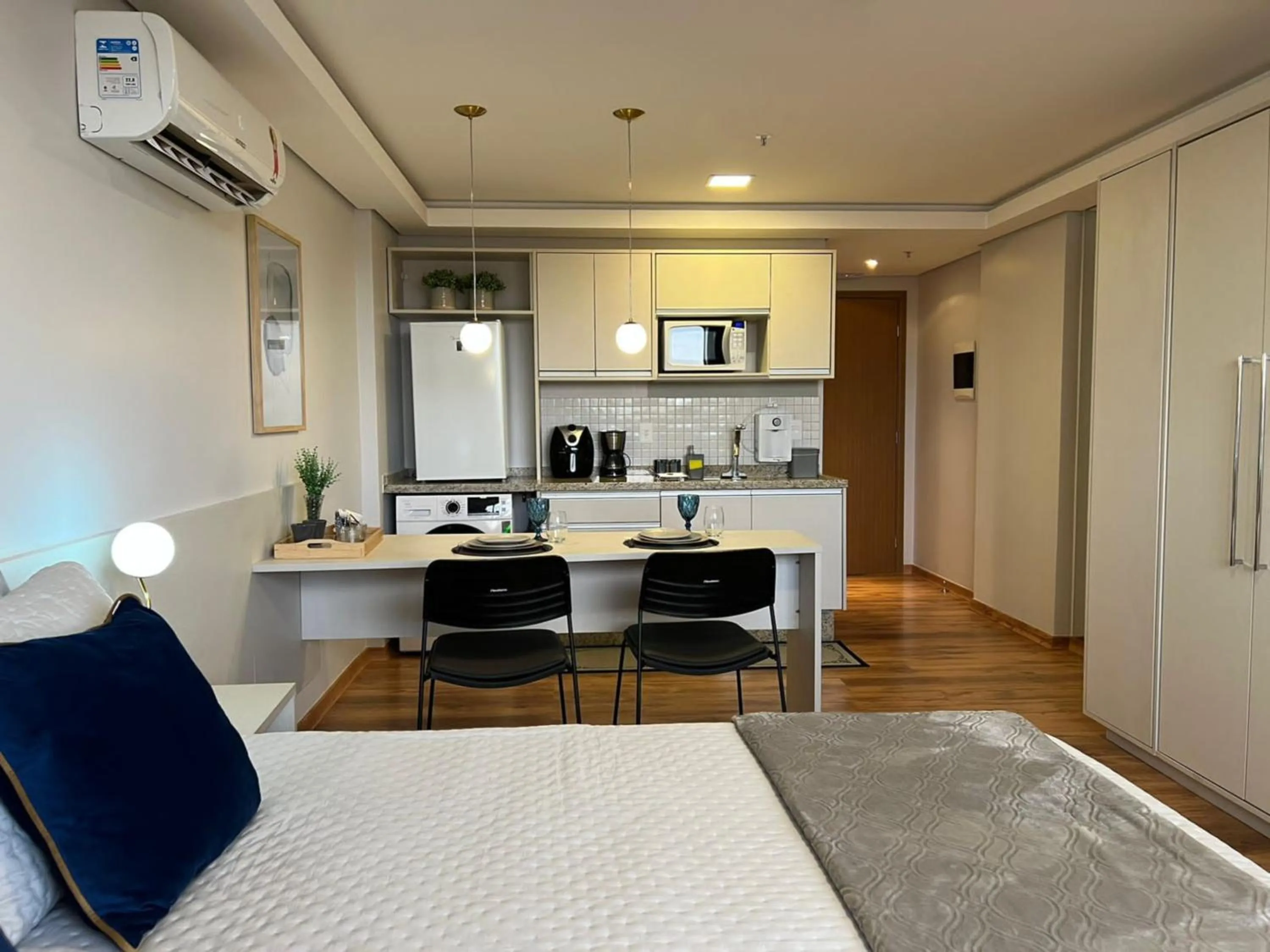 kitchen in Hotel Flat Afonso Pena e Centro de Convenções Campo Grande