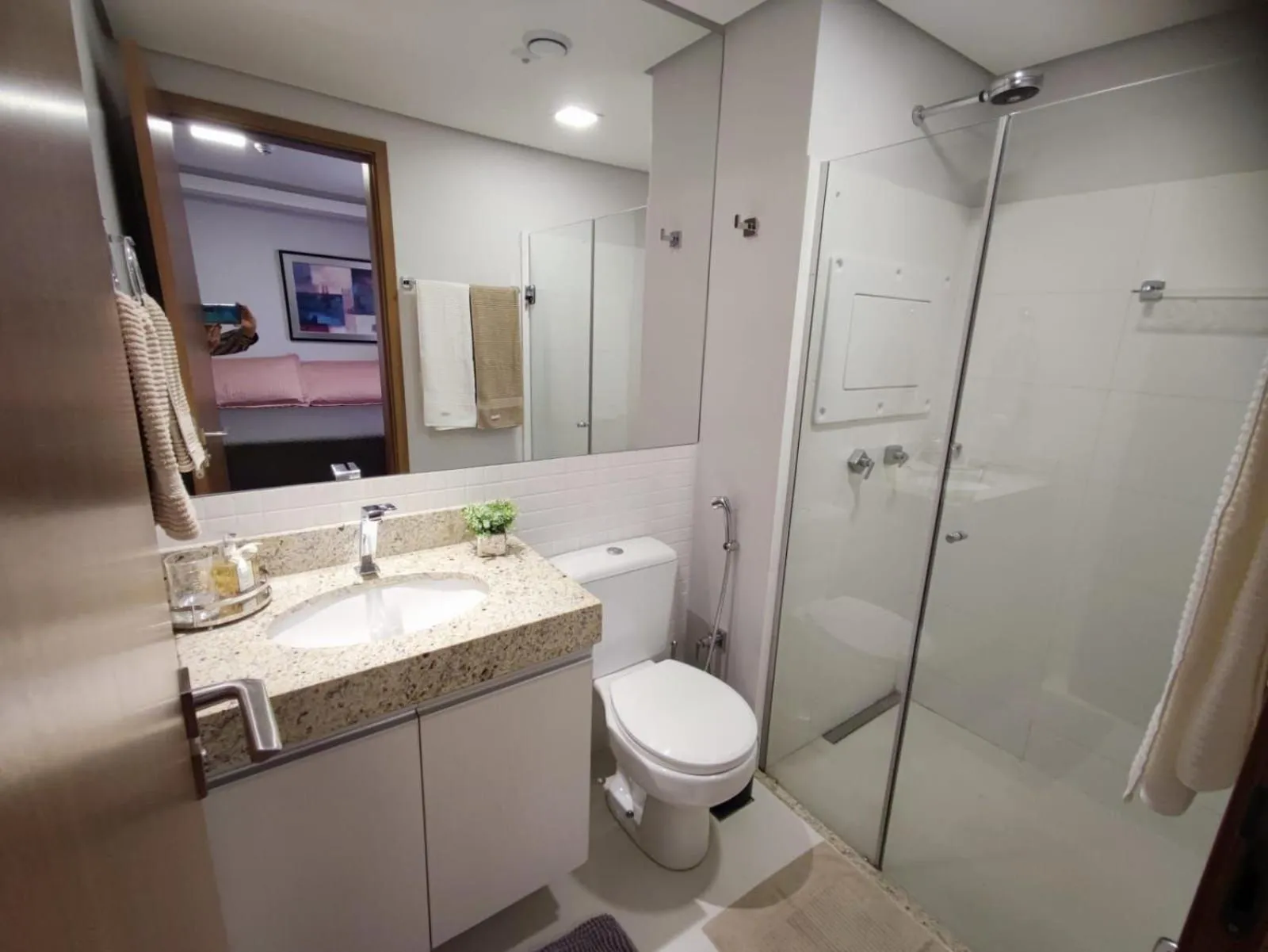 Bathroom in Hotel Flat Afonso Pena e Centro de Convenções Campo Grande