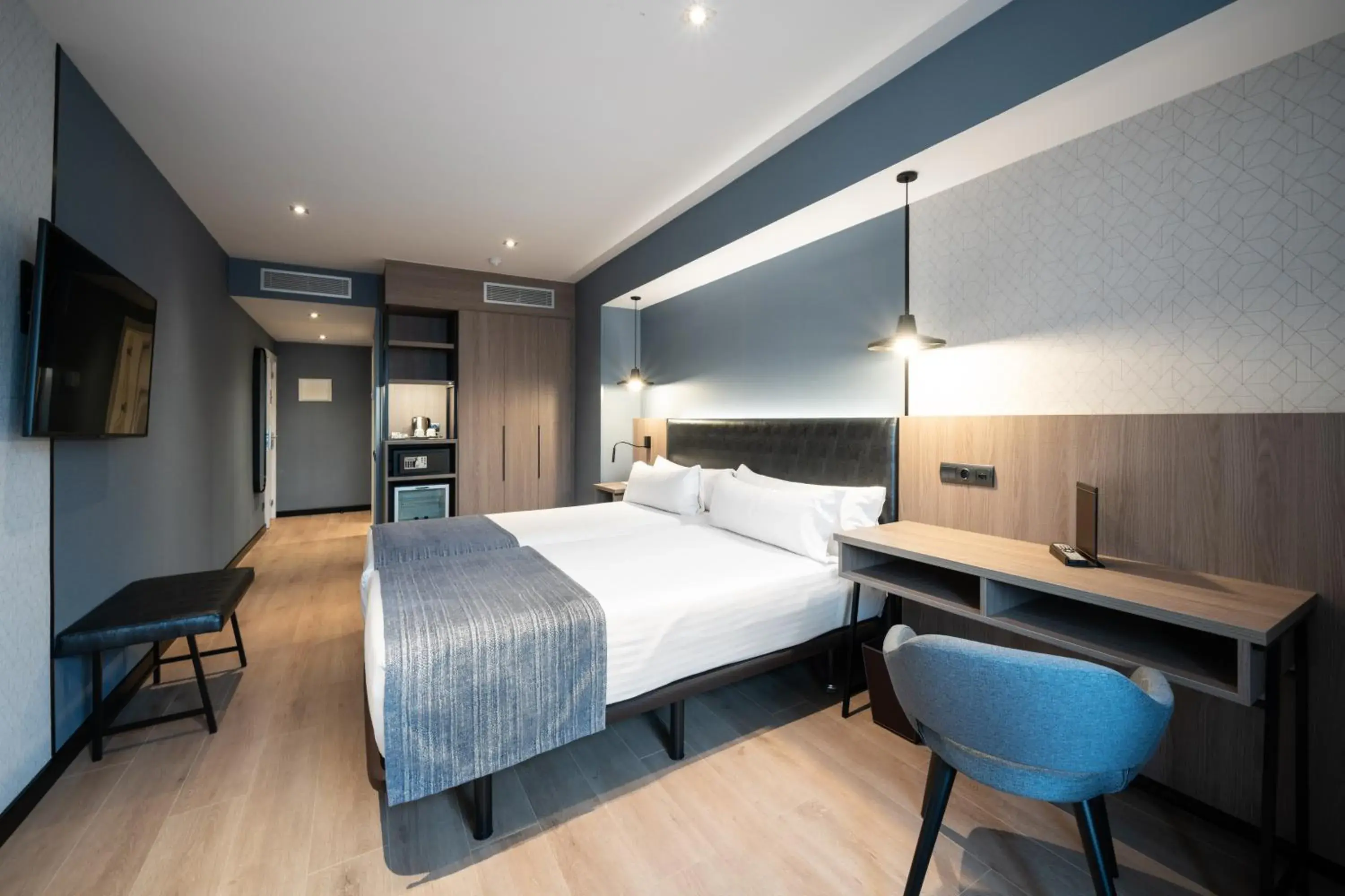 Bed in Catalonia Atenas Bed in Catalonia Atenas