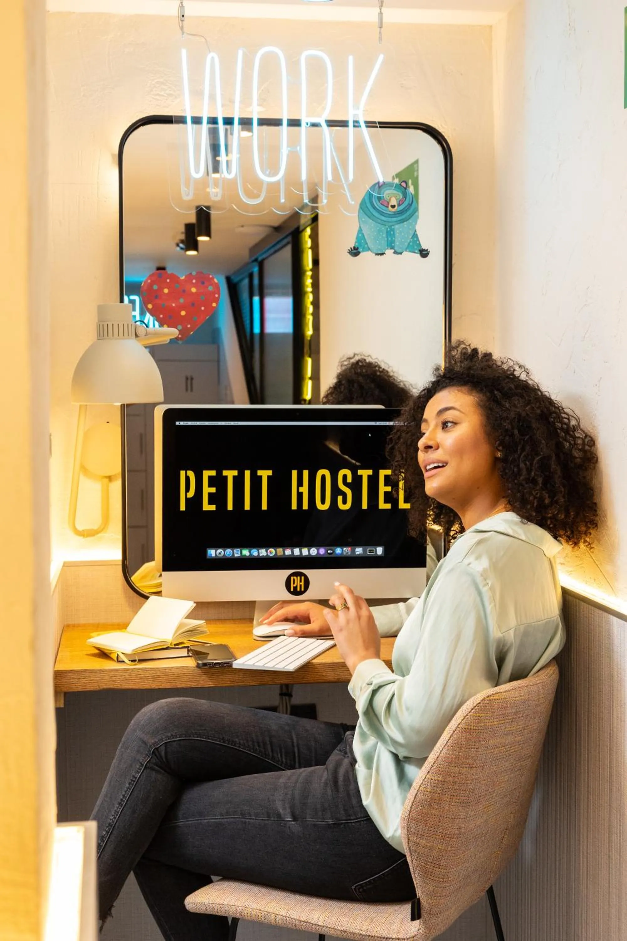 Seating area in Petit Hostel Palacio Real