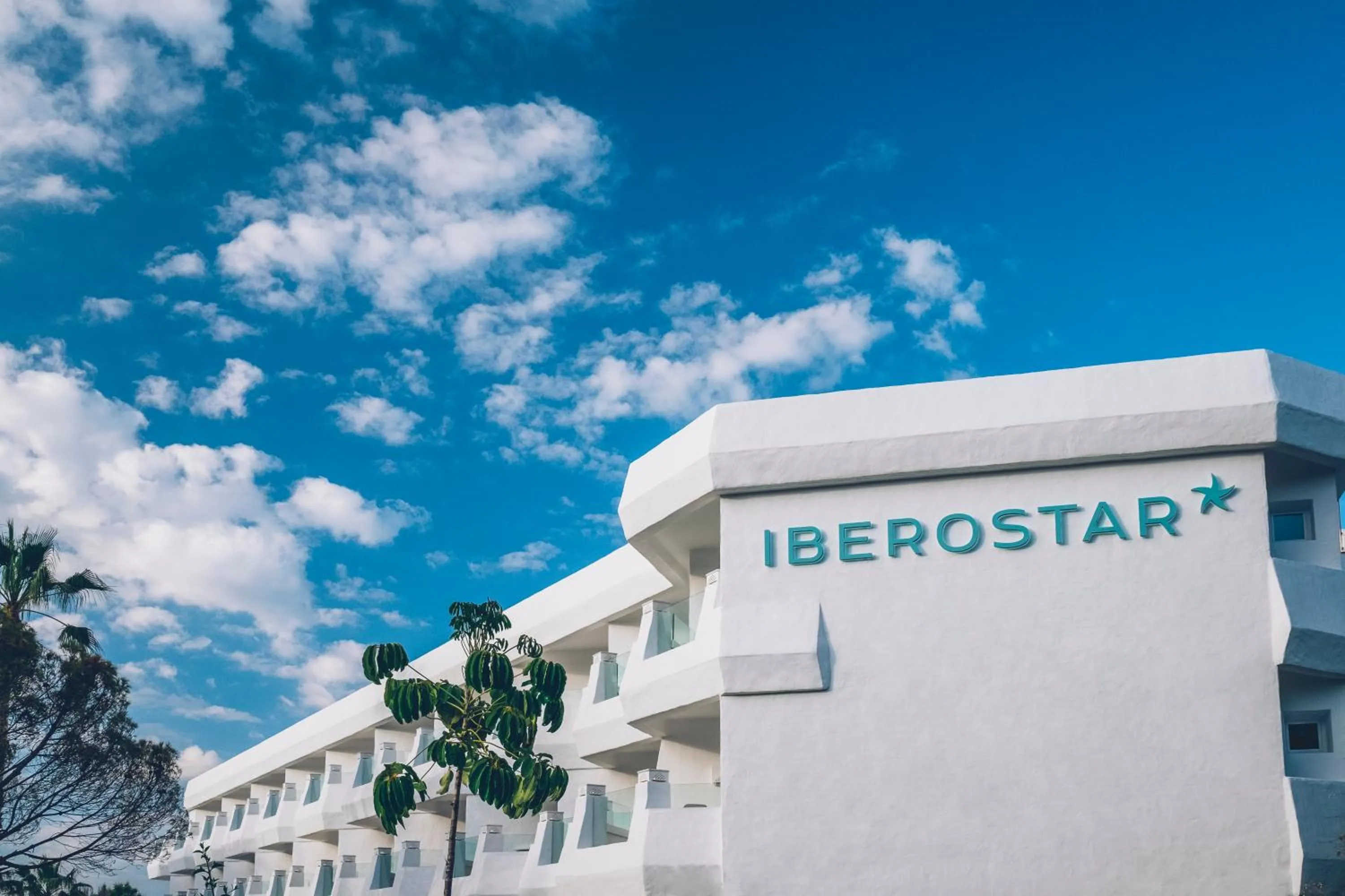 Facade/entrance in Iberostar Selection Marbella Coral Beach