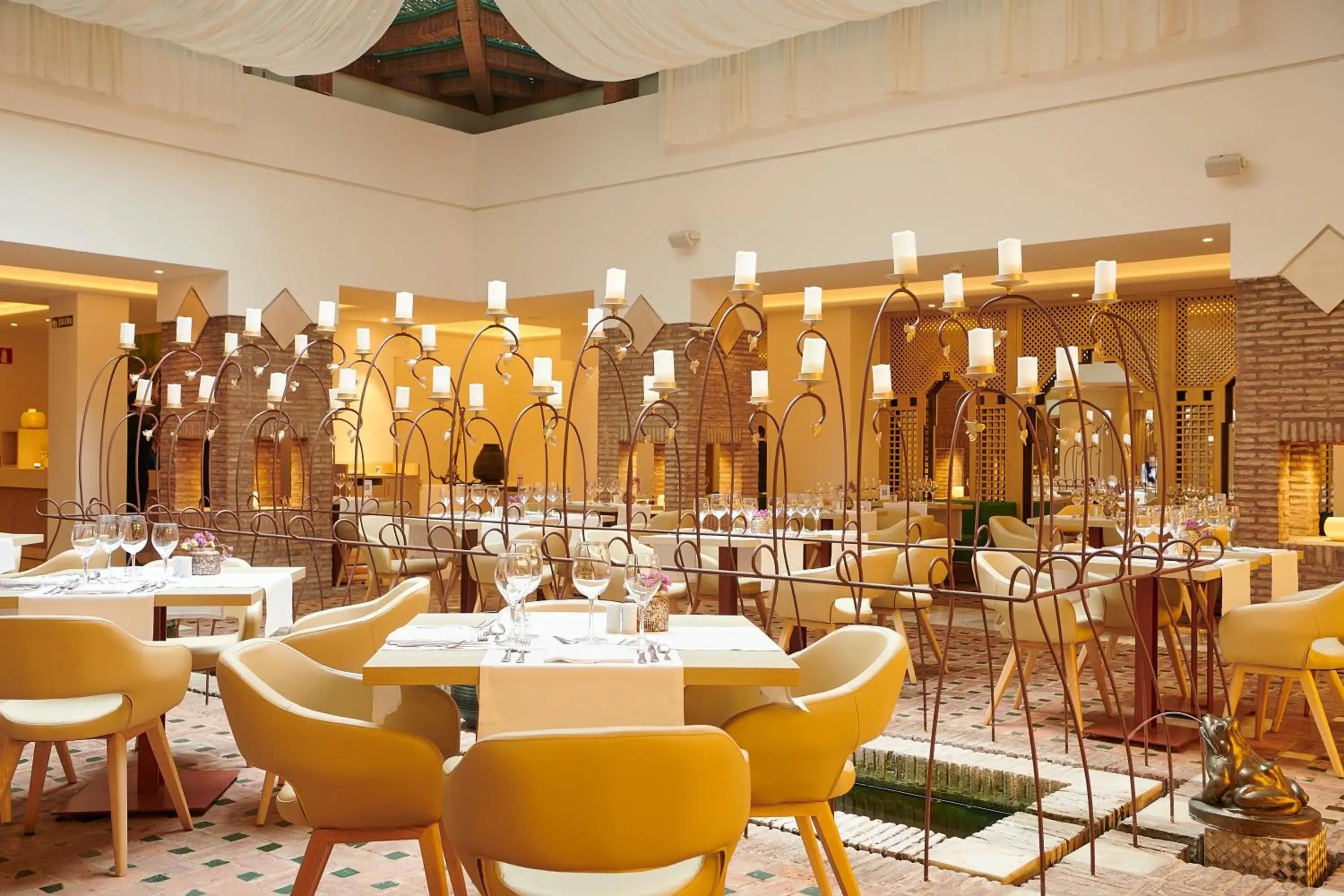 Restaurant/places to eat in Iberostar Selection Marbella Coral Beach Restaurant/places to eat in Iberostar Selection Marbella Coral Beach