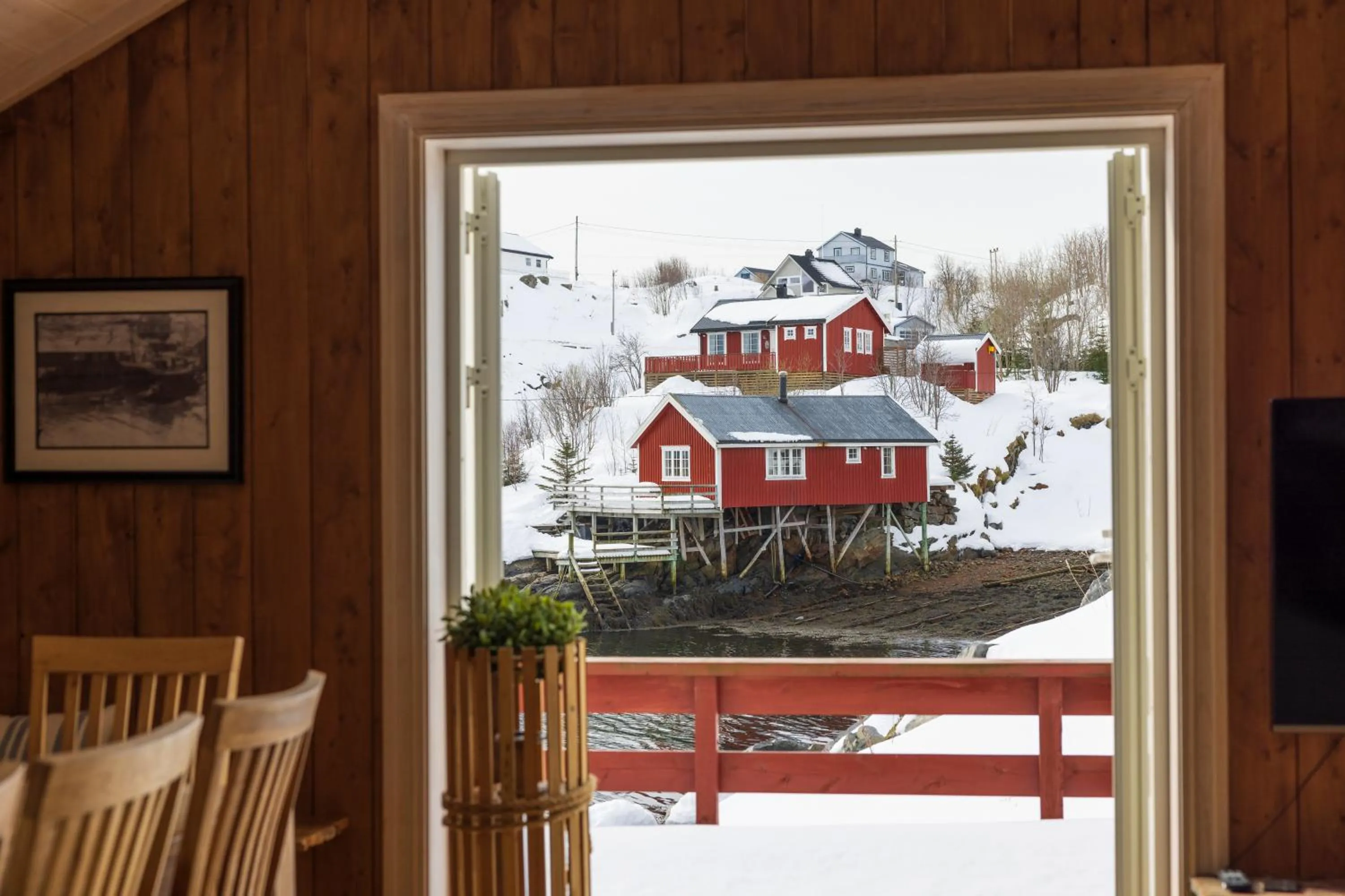 Winter in The Tide - Rorbuer