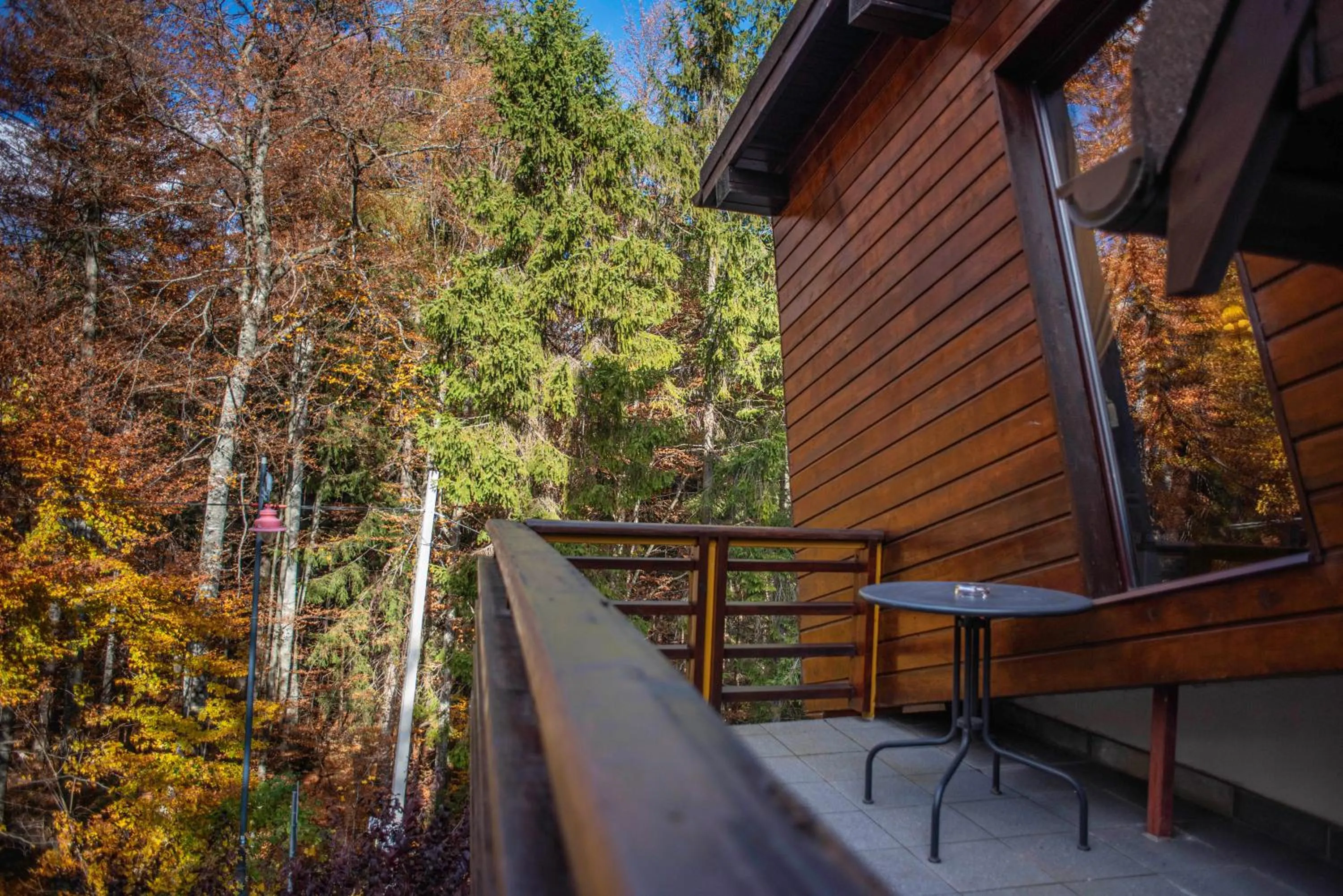 Property building in Paj Hotelul Retreat & Spa