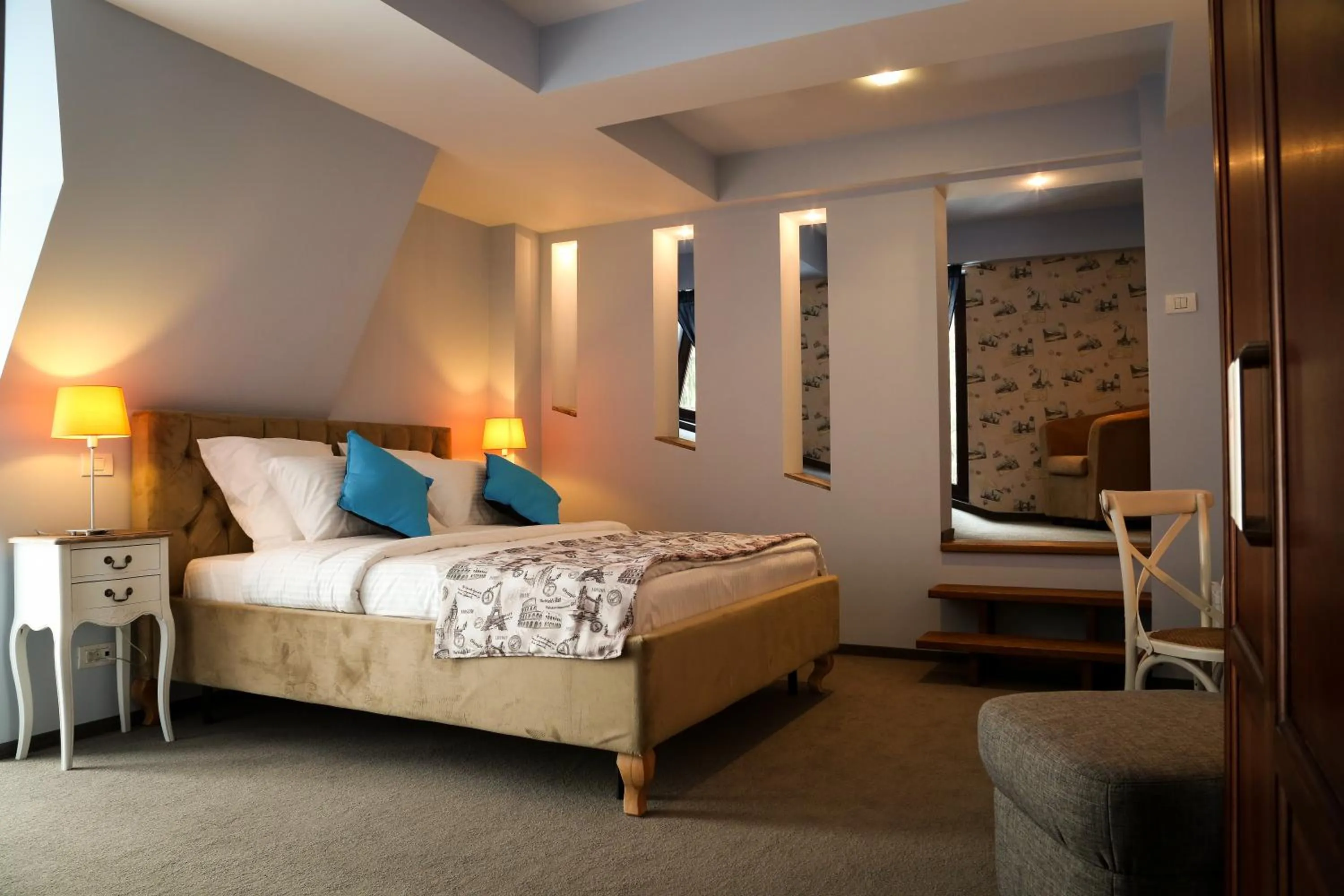 Photo of the whole room, Bed in Paj Hotelul Retreat & Spa