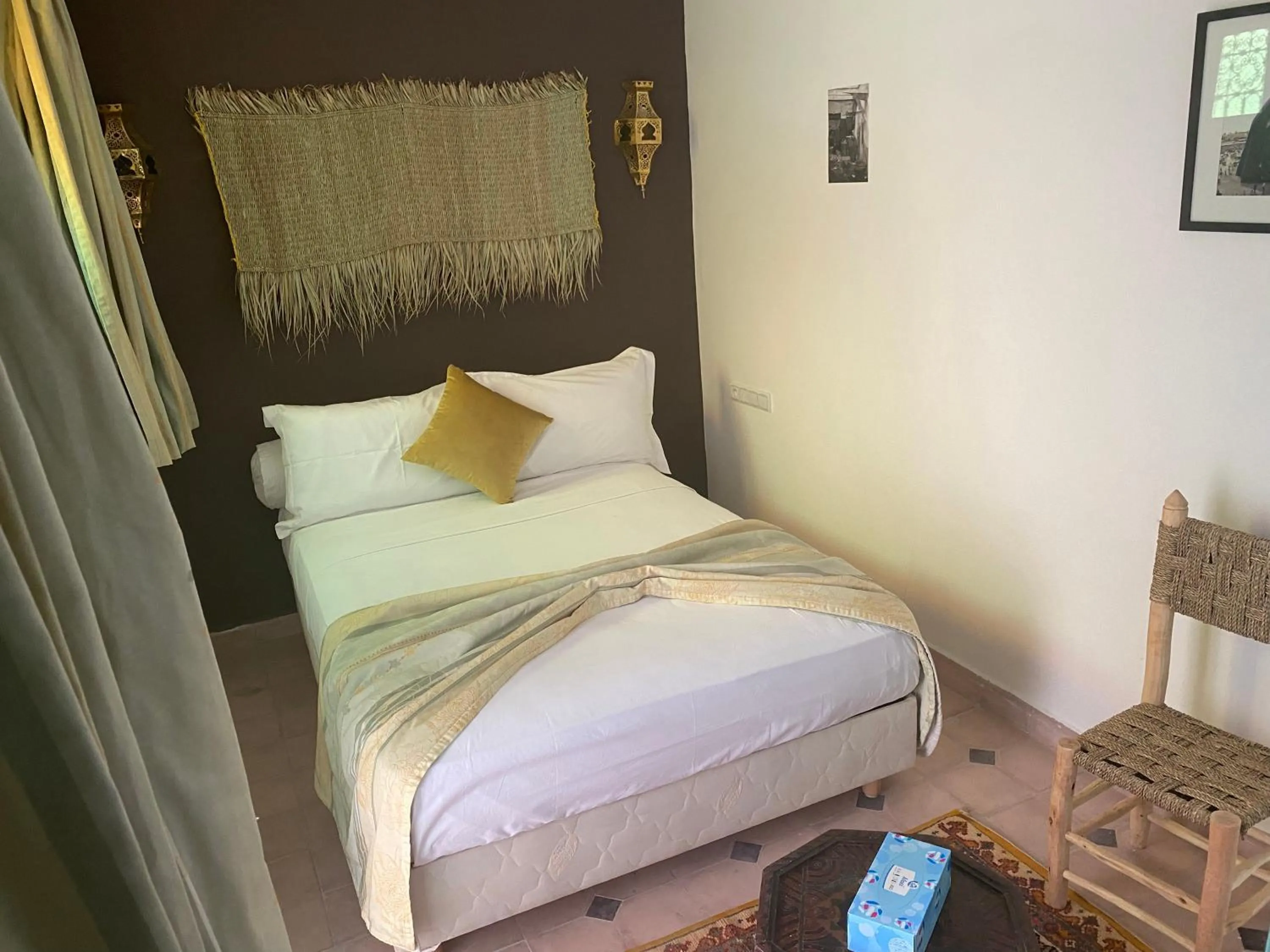 Bed in Riad Deux Palmiers