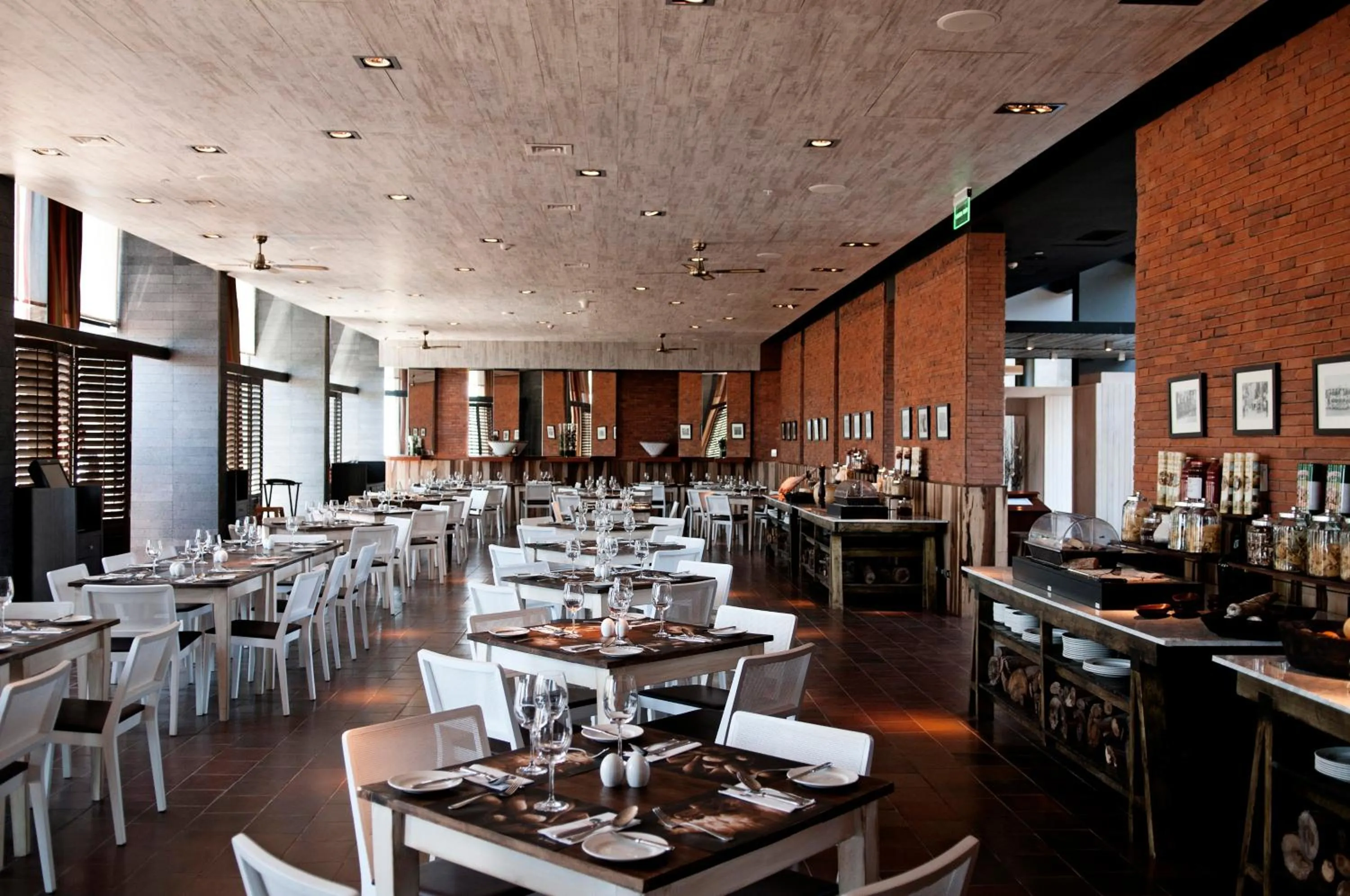 Restaurant/places to eat in Enjoy Santiago