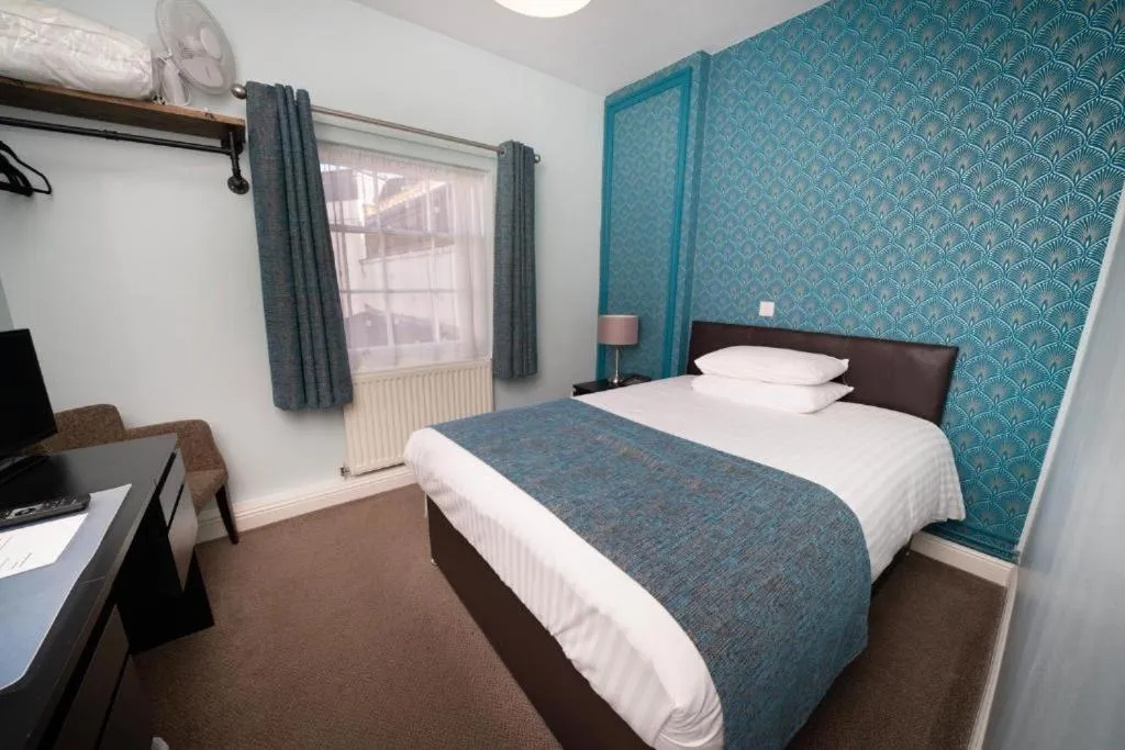 Bed in The Angel Hotel