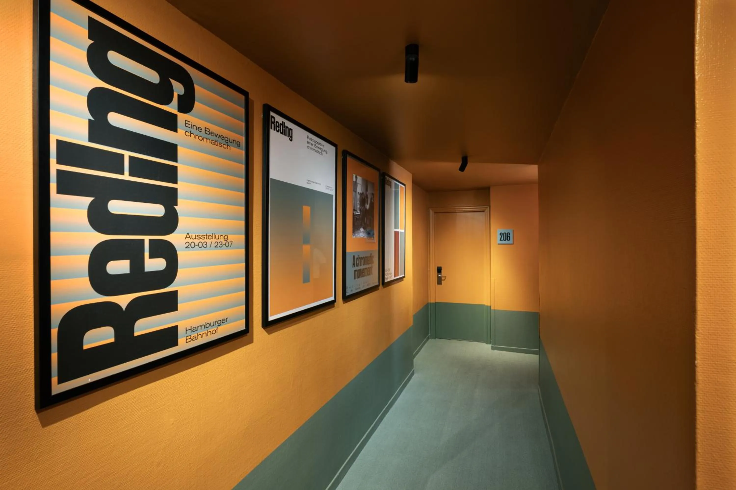 Area and facilities in chic&basic Reding