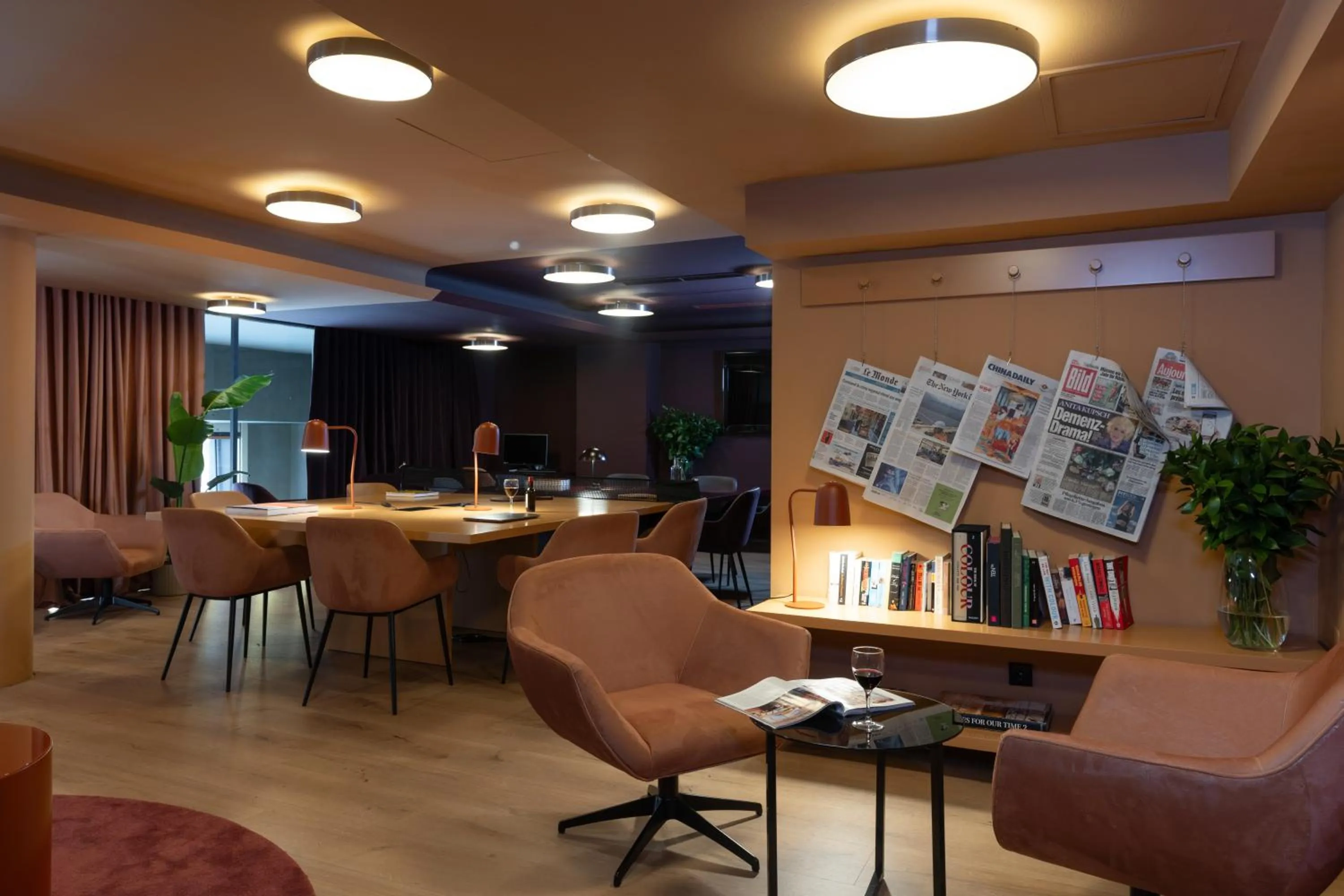 Seating area in chic&basic Reding