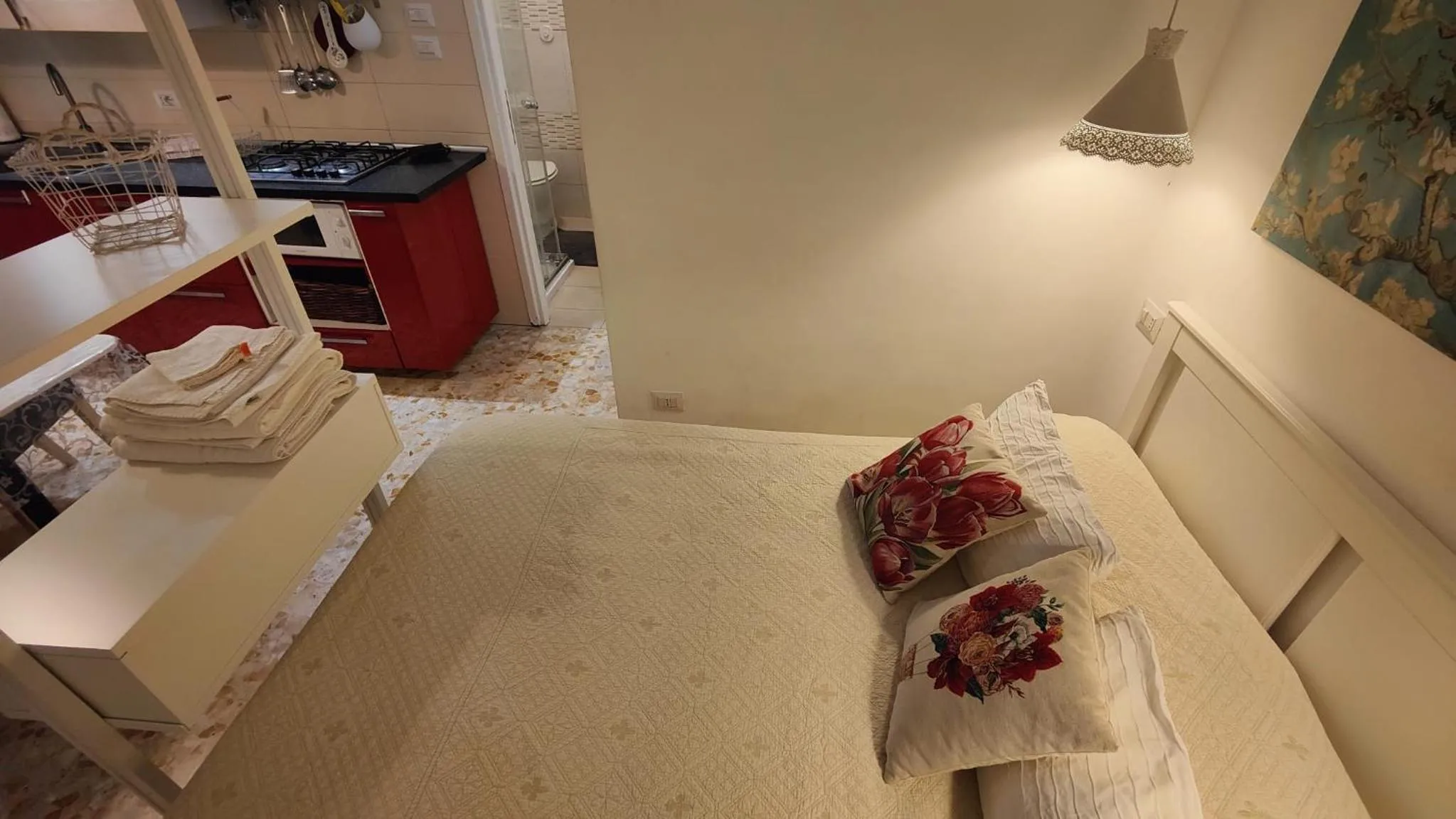 Bed in Sergio Tourist Rental close Tiburtina Station