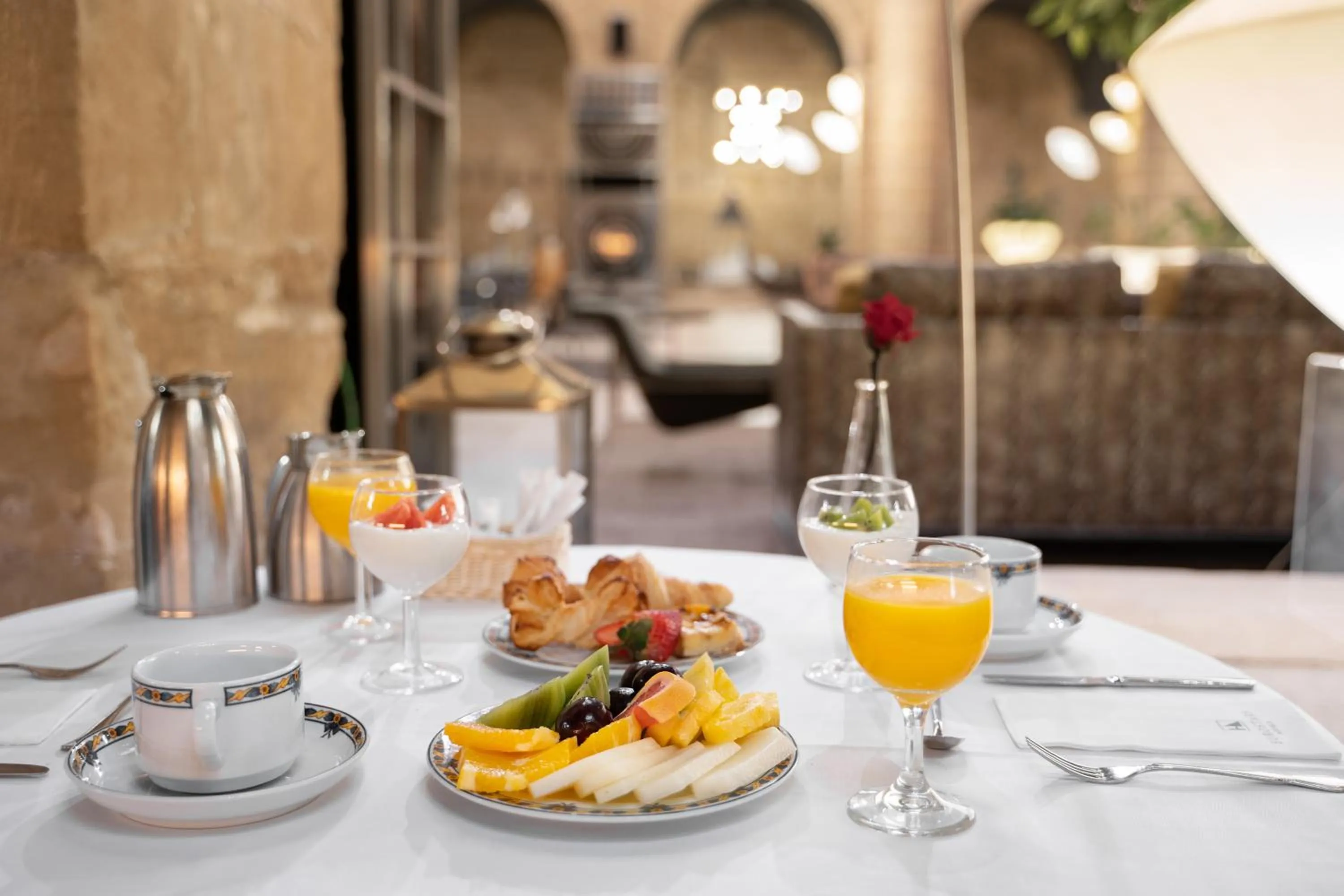 Food and drinks in Eurostars Los Agustinos