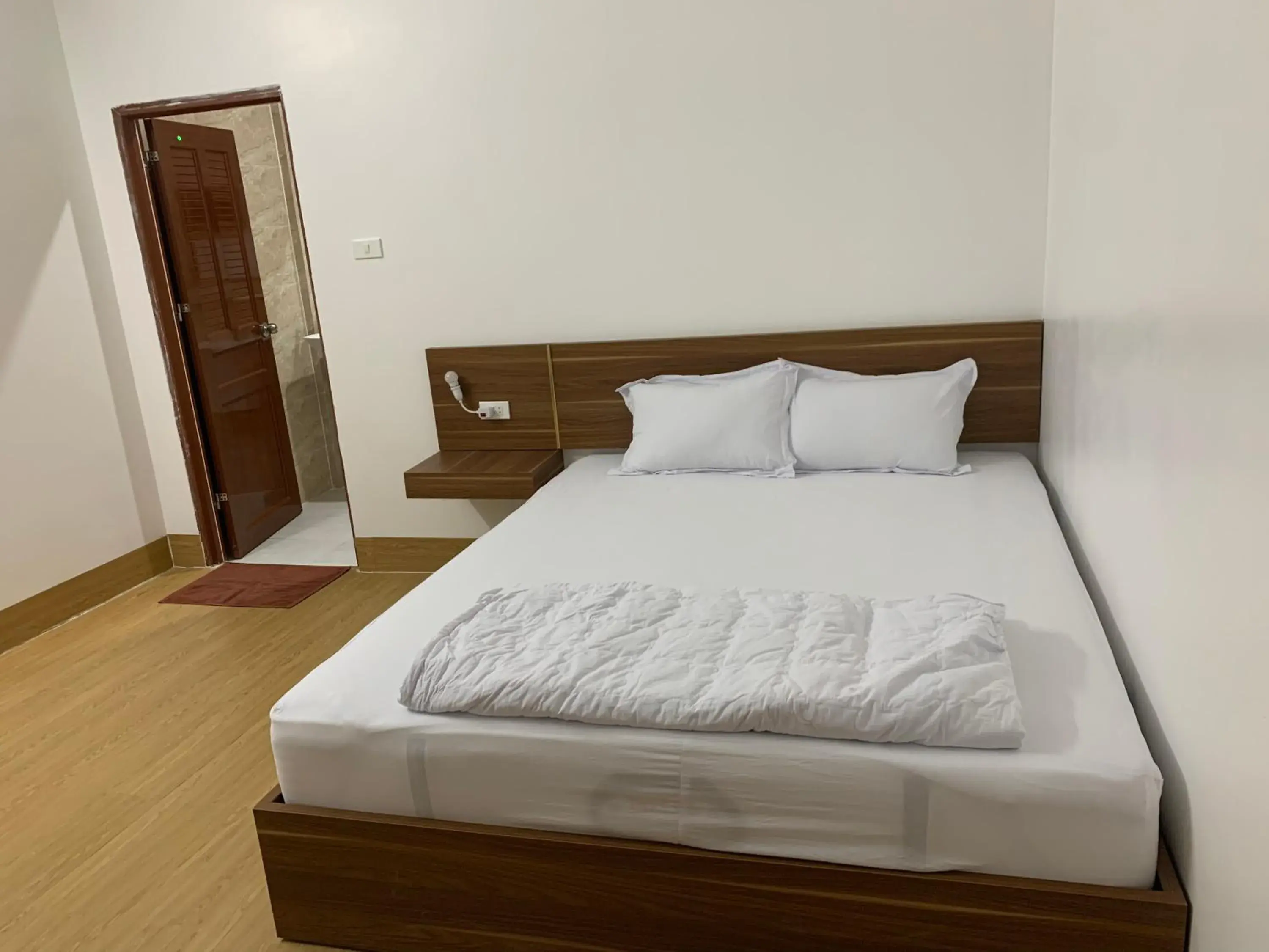 Standard Double Room in Nhà Nghỉ 68 Rạch Giá Standard Double Room in Nhà Nghỉ 68 Rạch Giá