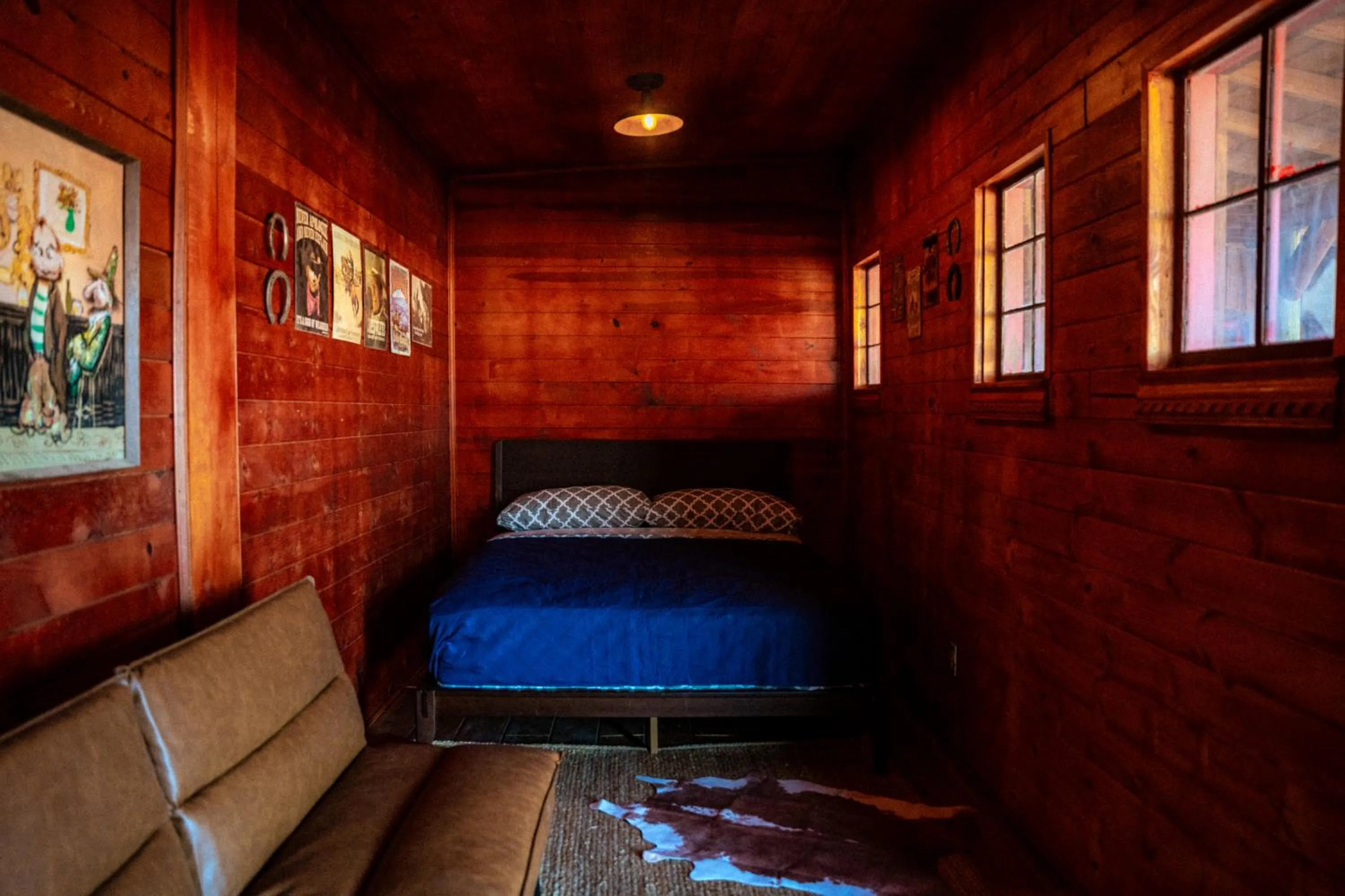 Bedroom, Bed in Desert Sage Retreat