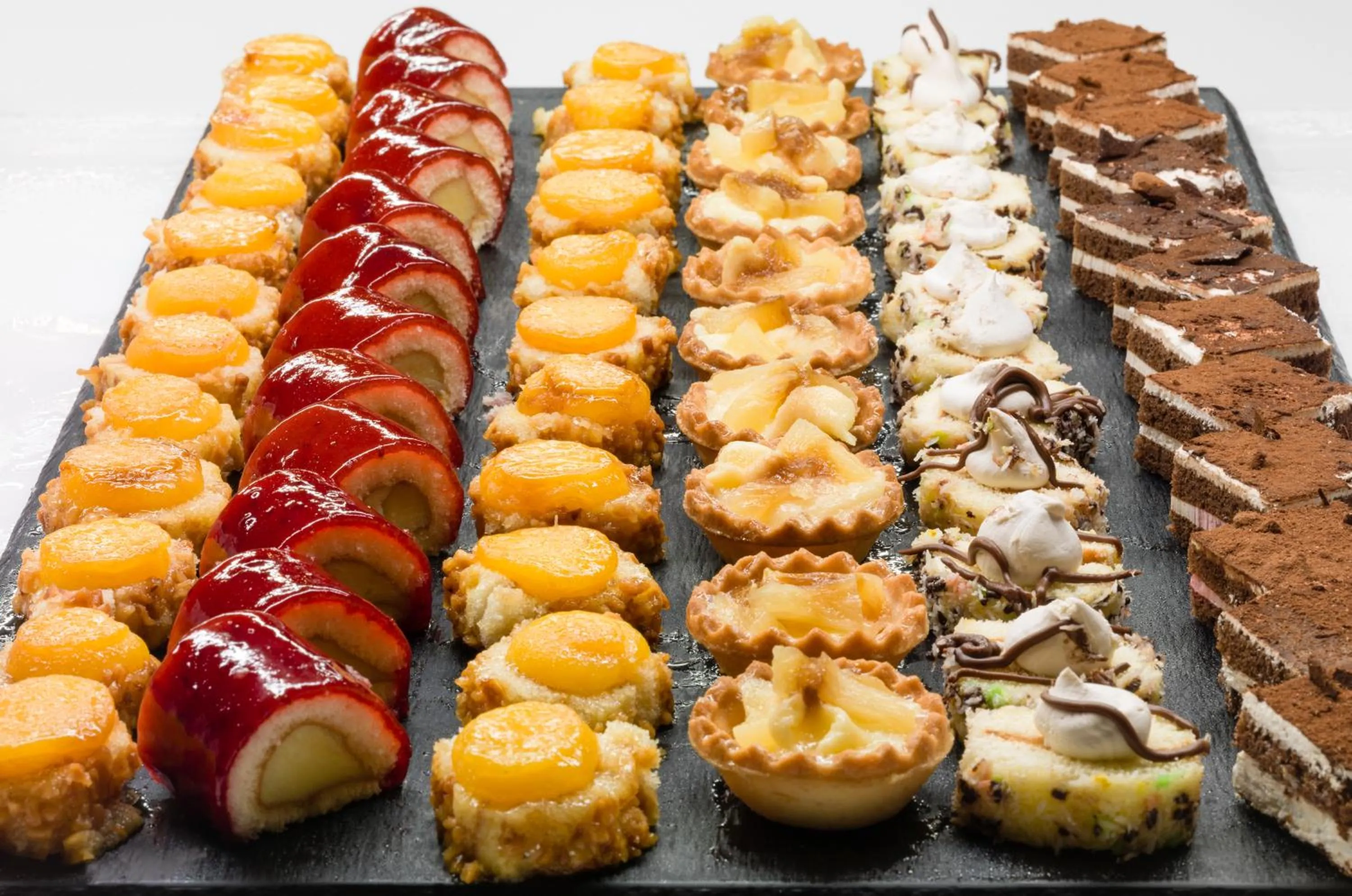 Restaurant/places to eat in Boutique Hotel H10 White Suites - Adults Only