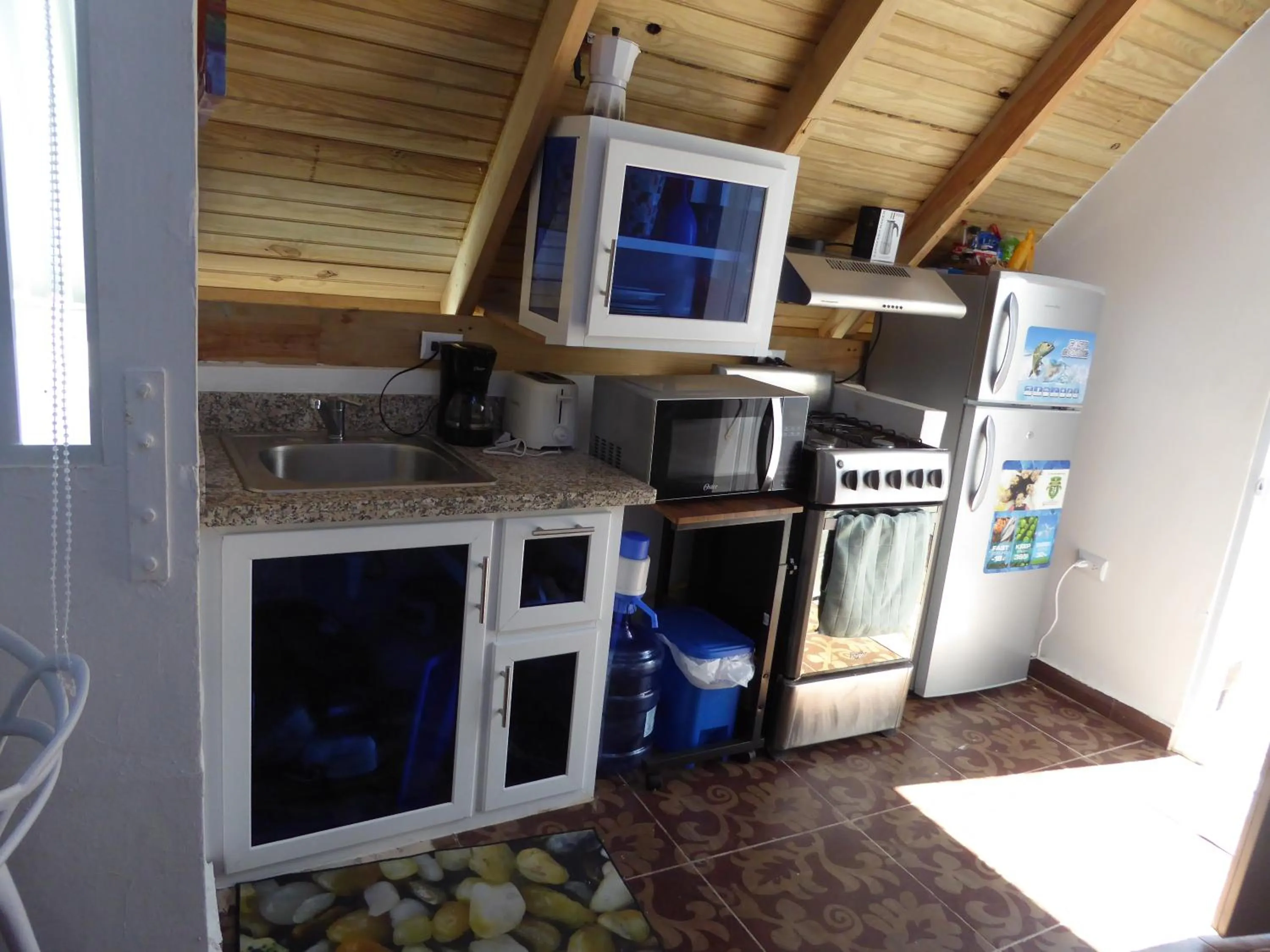 kitchen in CortLang Vacation Rentals, El Pueblito
