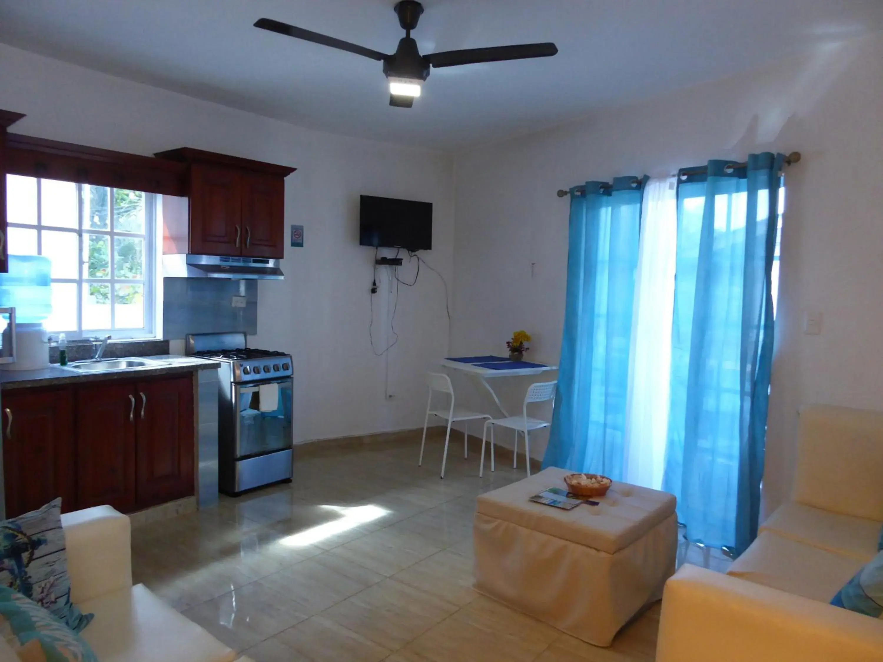 Apartment with Balcony in CortLang Vacation Rentals, El Pueblito Apartment with Balcony in CortLang Vacation Rentals, El Pueblito