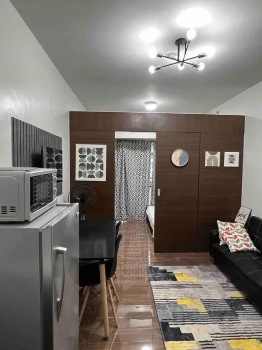 Air Residences - 1Bedroom Unit with Balcony - Wifi & Netflix