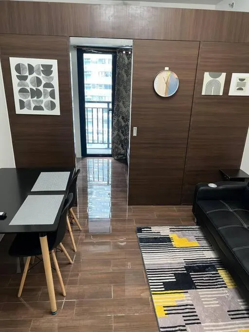 Air Residences - 1Bedroom Unit with Balcony - Wifi & Netflix