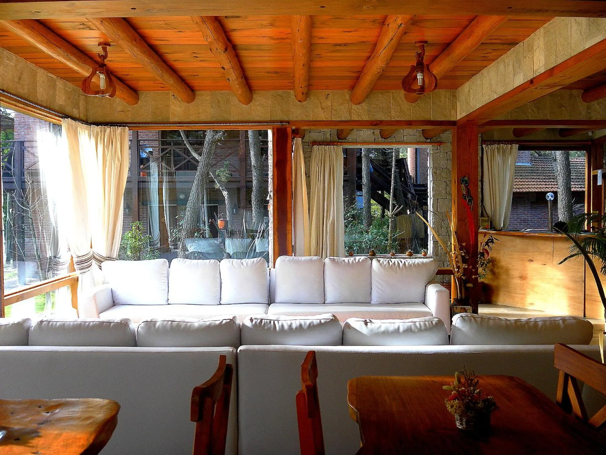 Lobby or reception in Hostería y Cabañas Altamar De Las Pampas