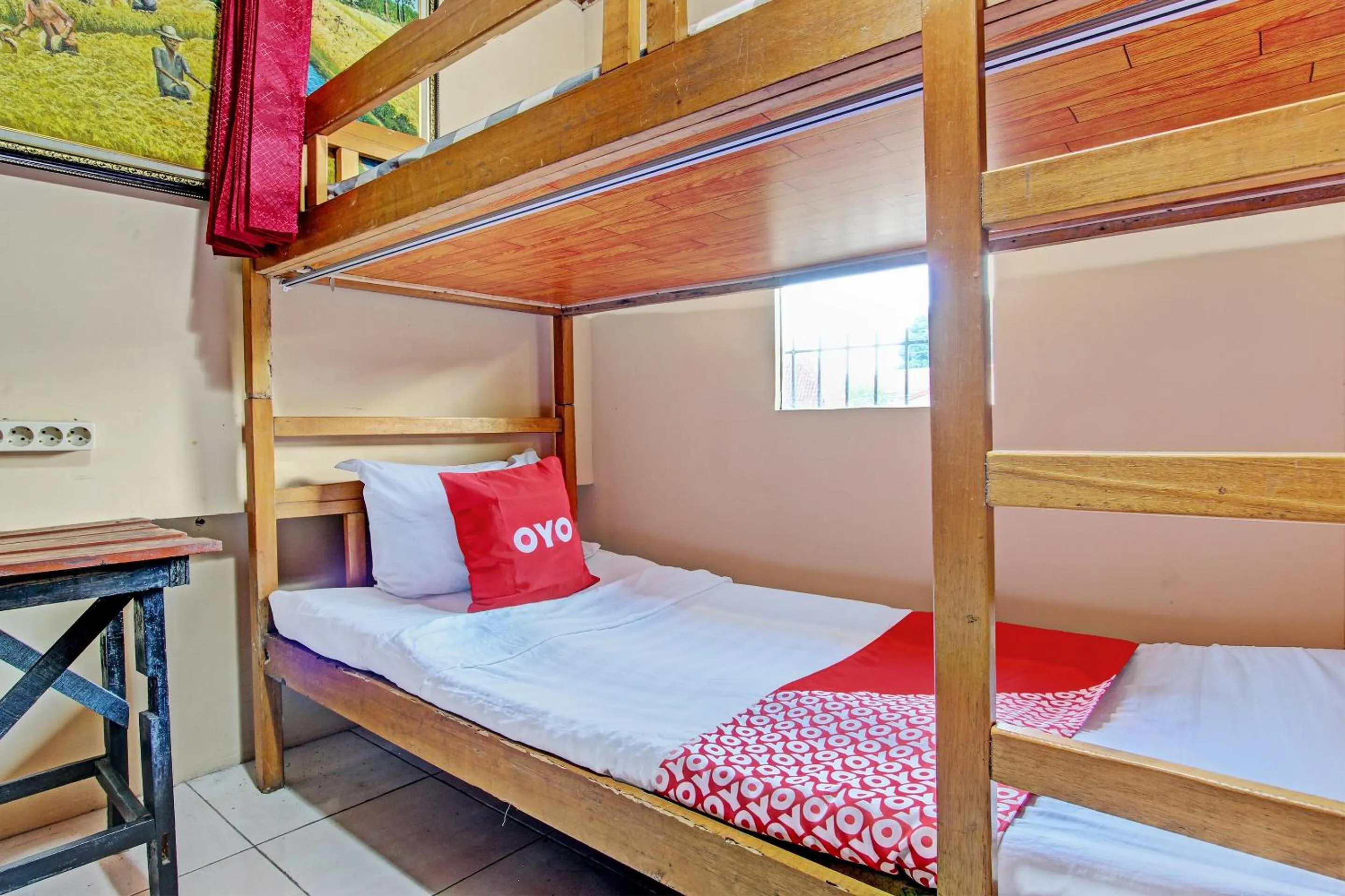 Bedroom in OYO 92851 Homestay Borobudur Specpacker Syariah