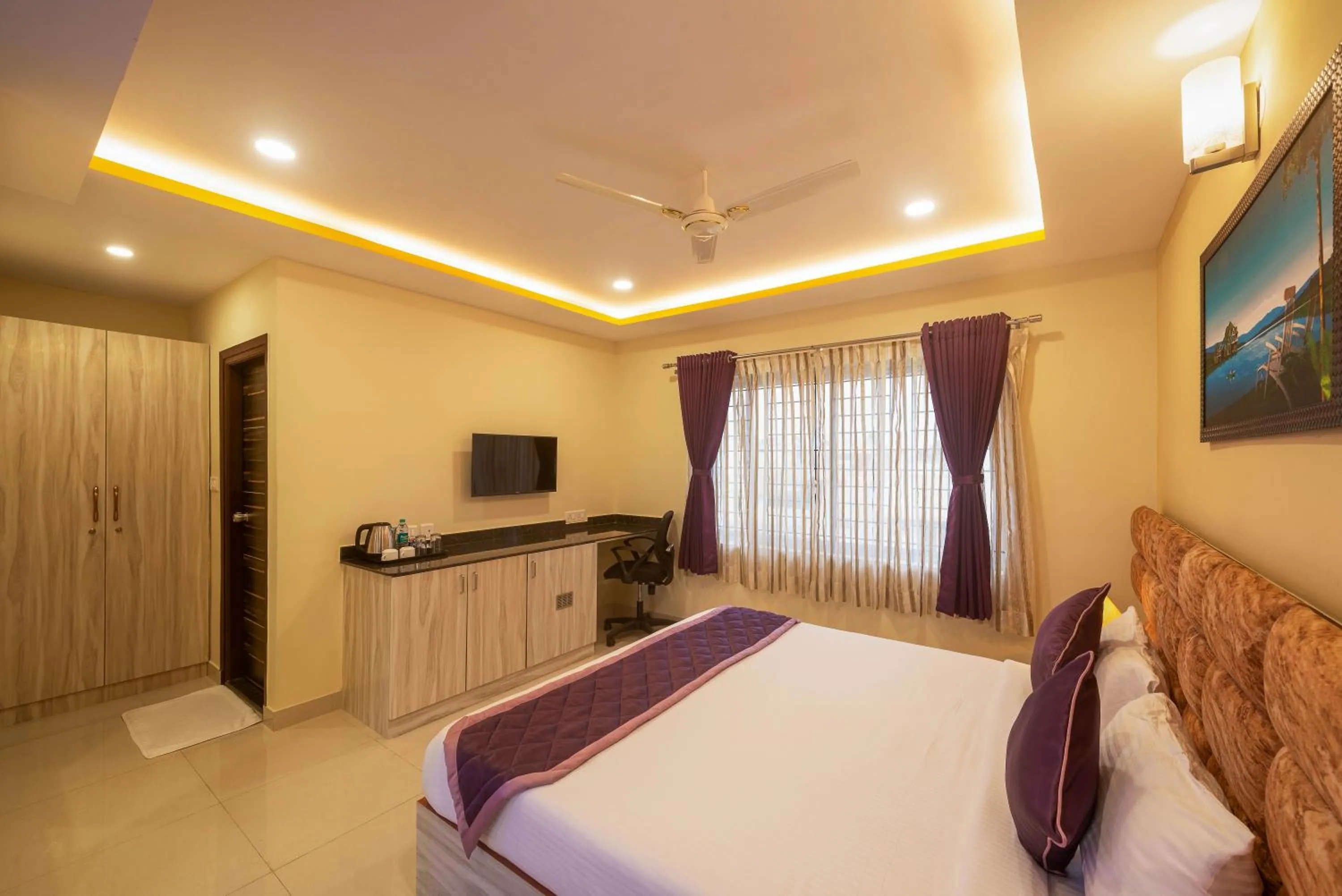 Bed in Zenith Hotels Hebbal Bangalore