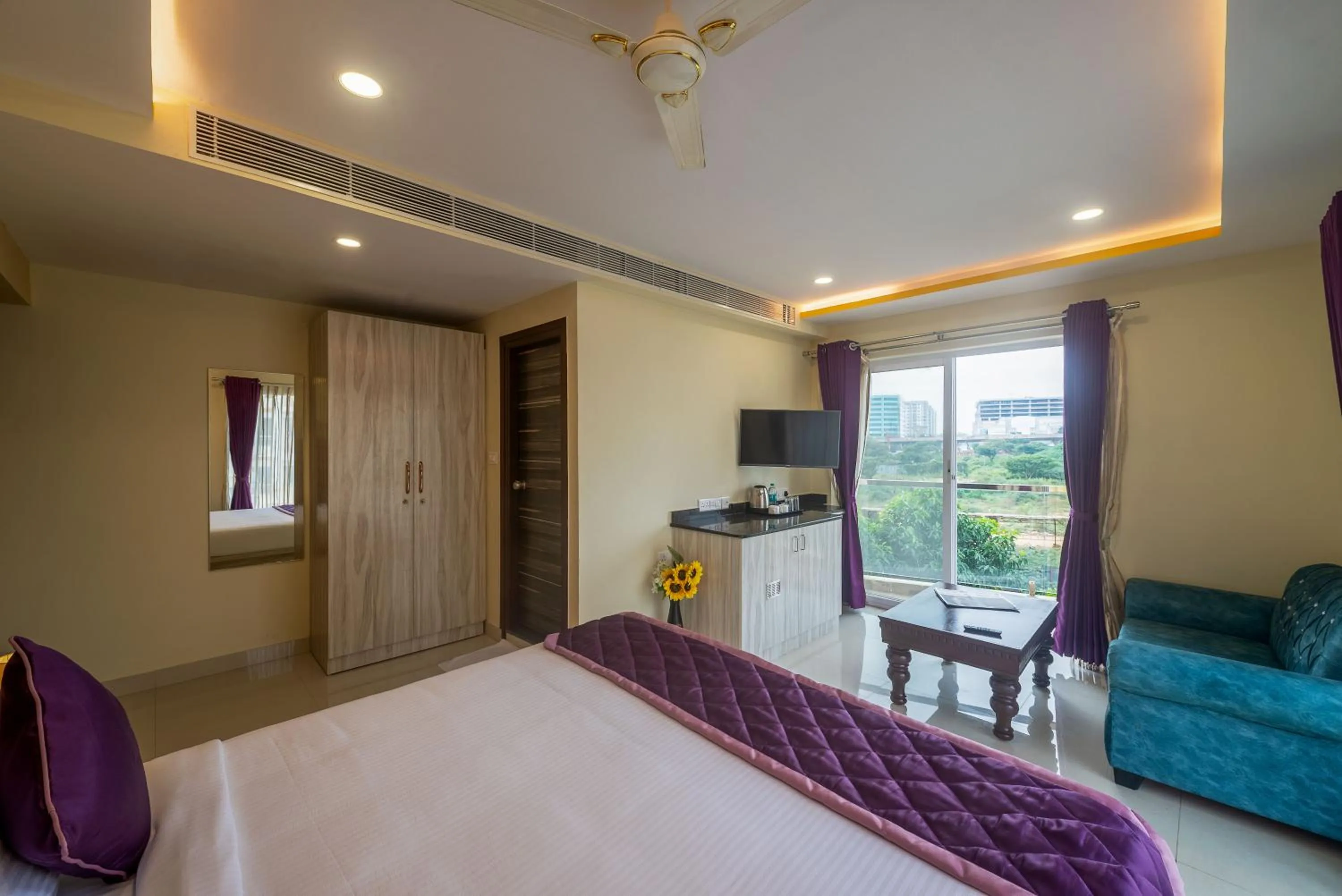 Bed in Zenith Hotels Hebbal Bangalore