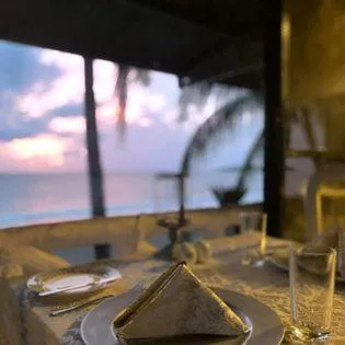 Sunbloom Beachfront Hotel and Restaurant Zambales