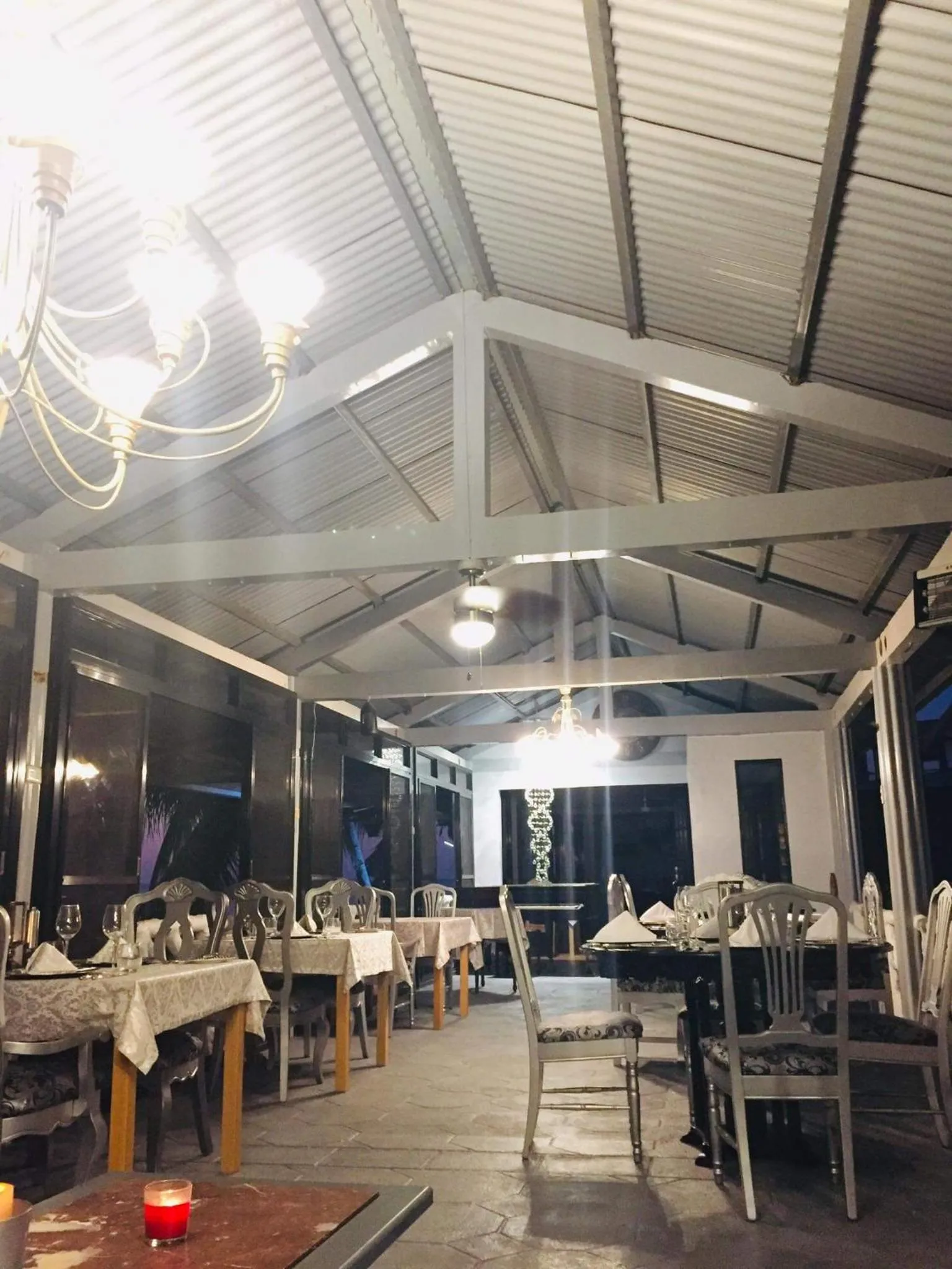 Sunbloom Beachfront Hotel and Restaurant Zambales