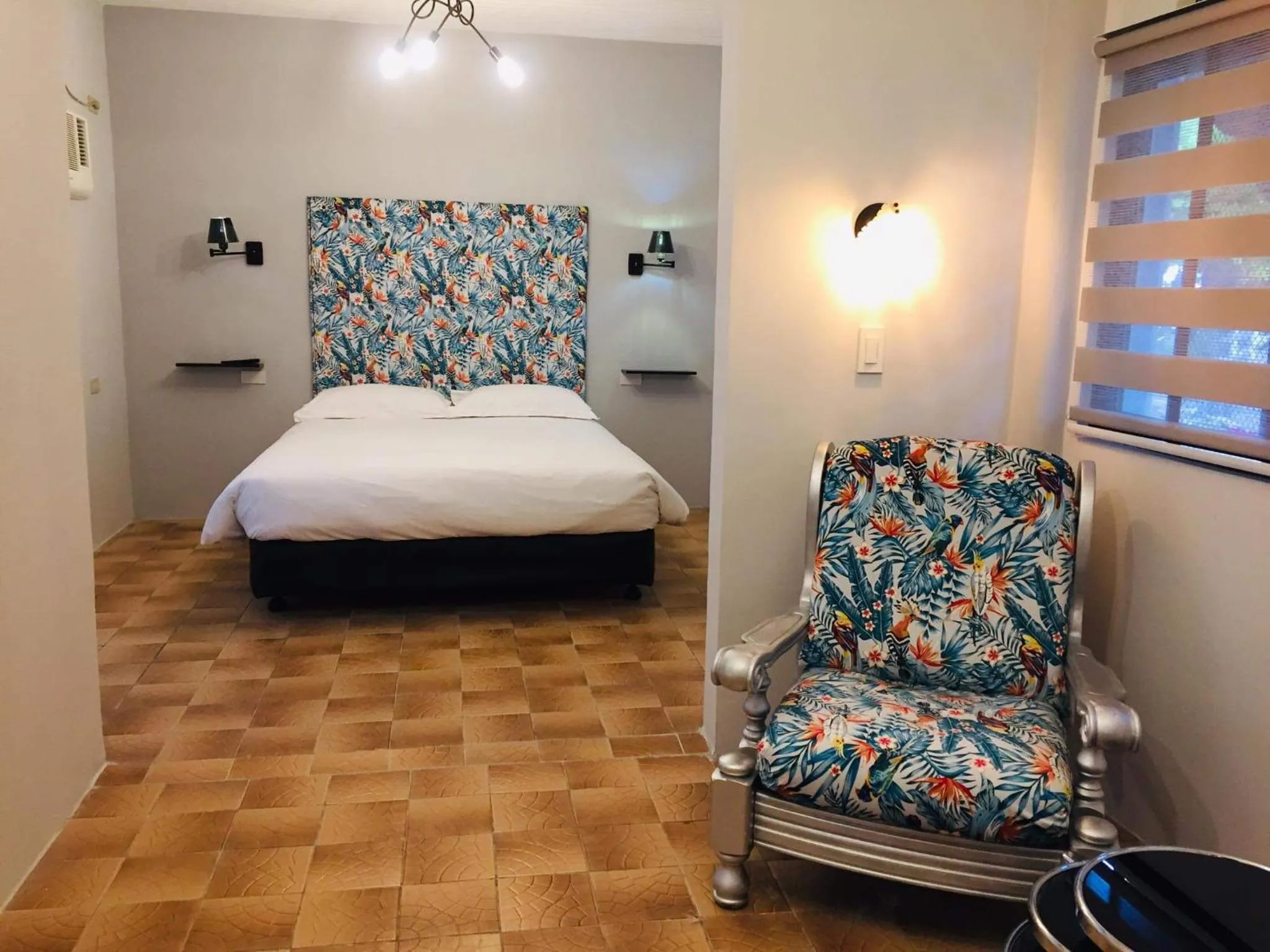 Bed in Sunbloom Beachfront Hotel and Restaurant Zambales