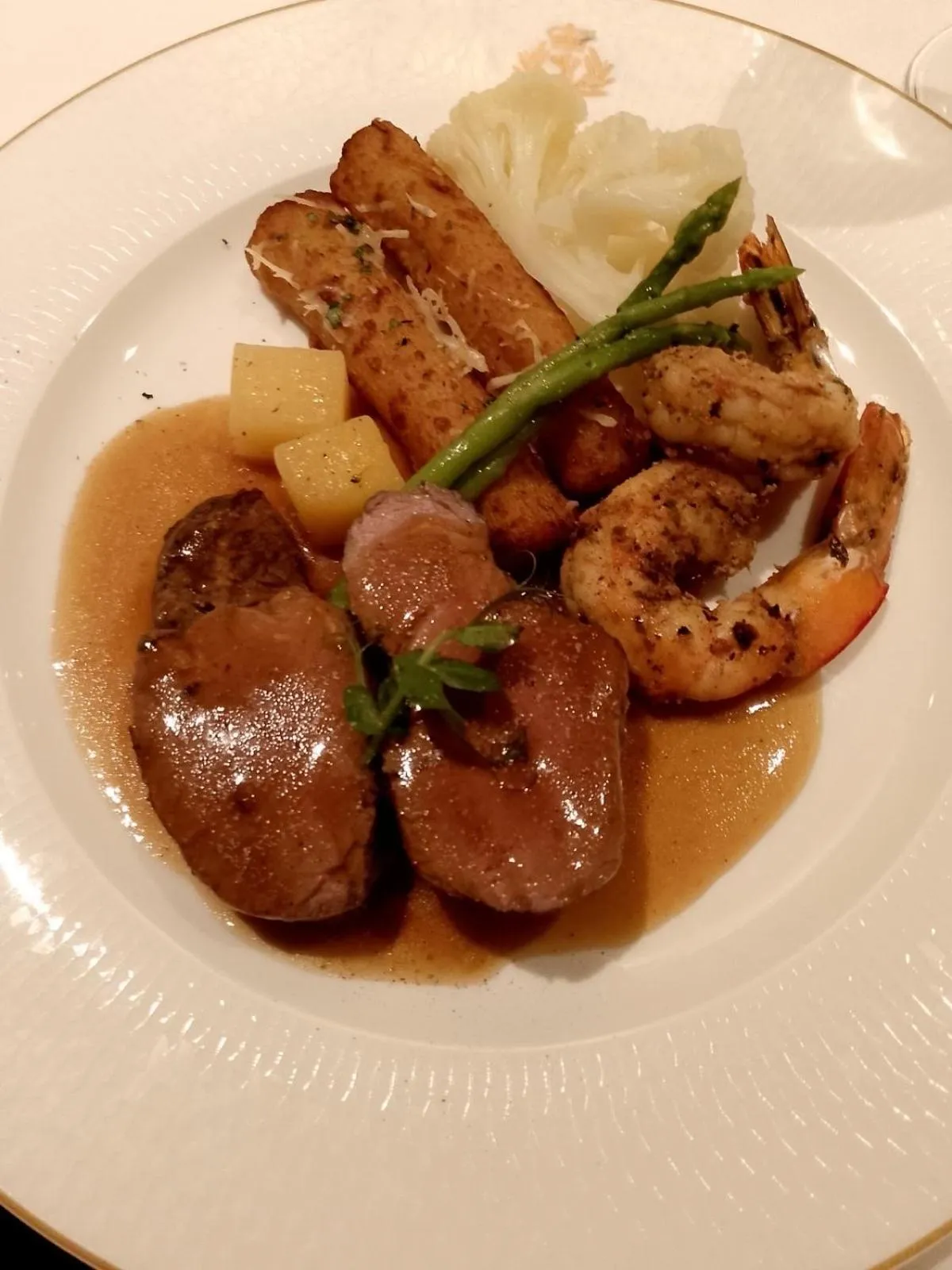 Sunbloom Beachfront Hotel and Restaurant Zambales