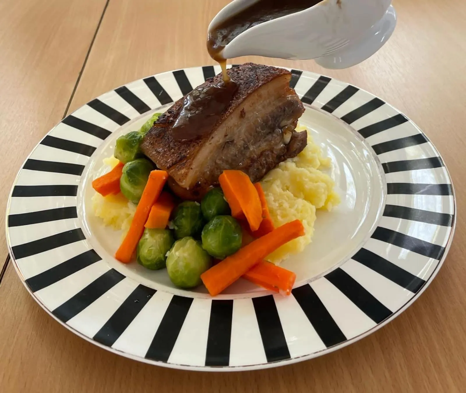 Sunbloom Beachfront Hotel and Restaurant Zambales