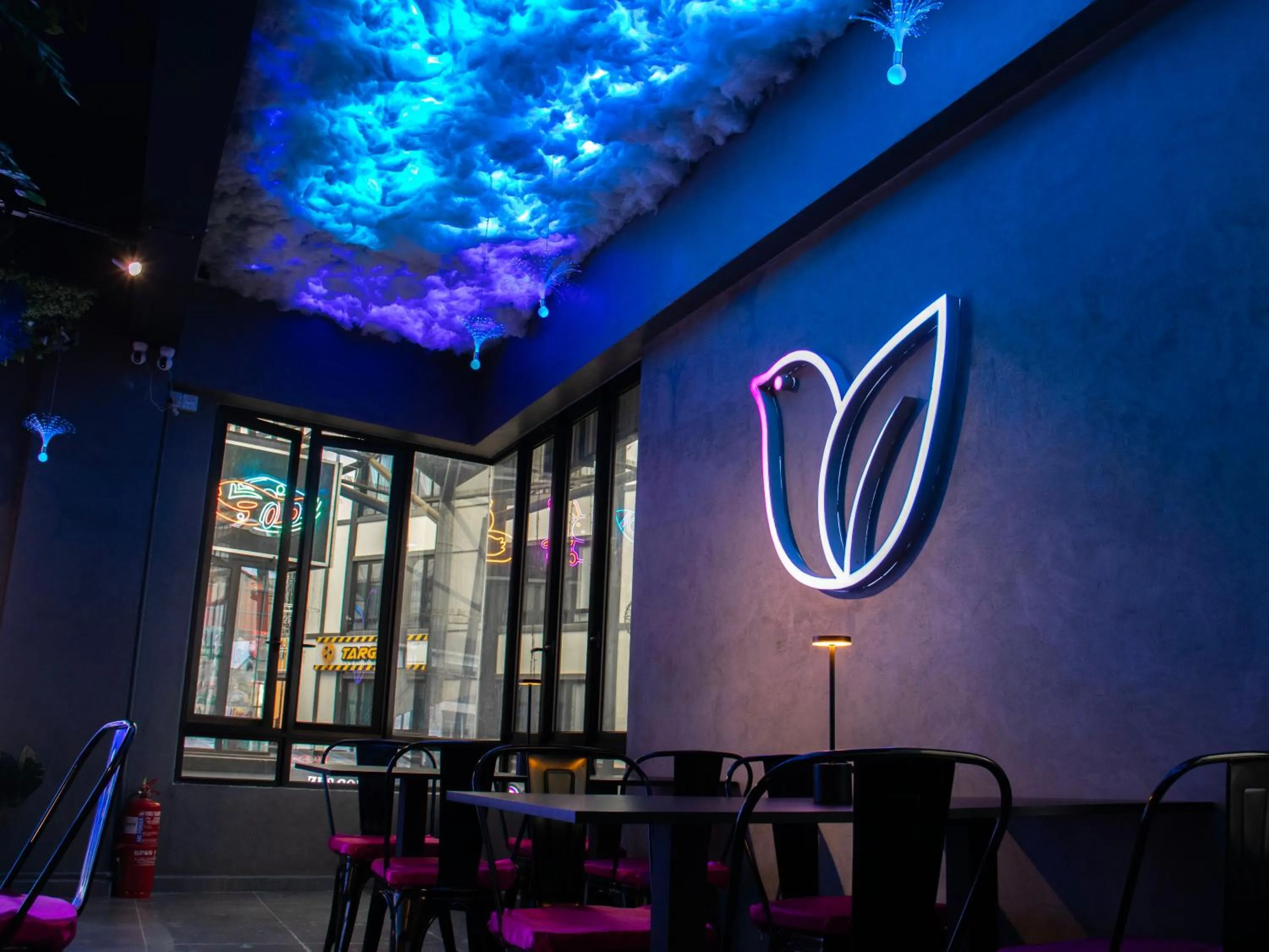 Restaurant/places to eat in Hotel Brynton at Cameron Centrum Mall